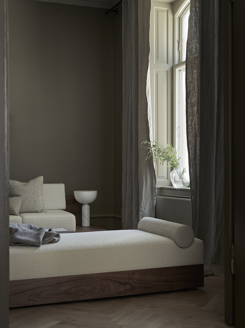 Mass Daybed