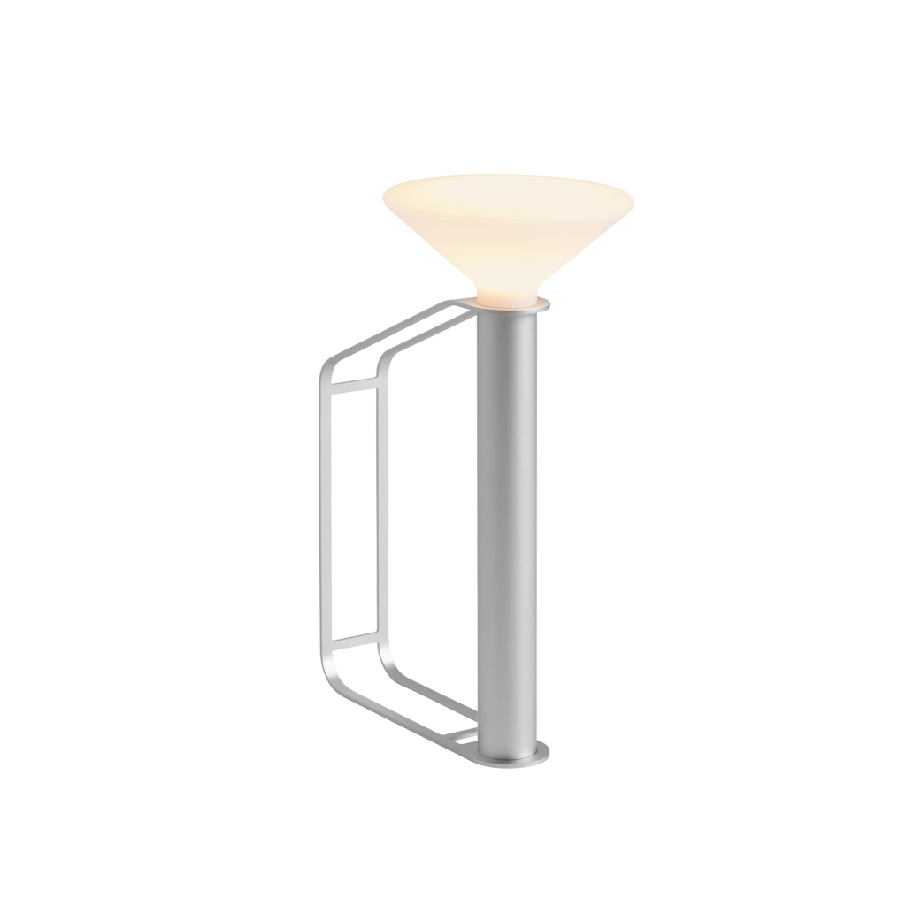 Piton Portable Lamp