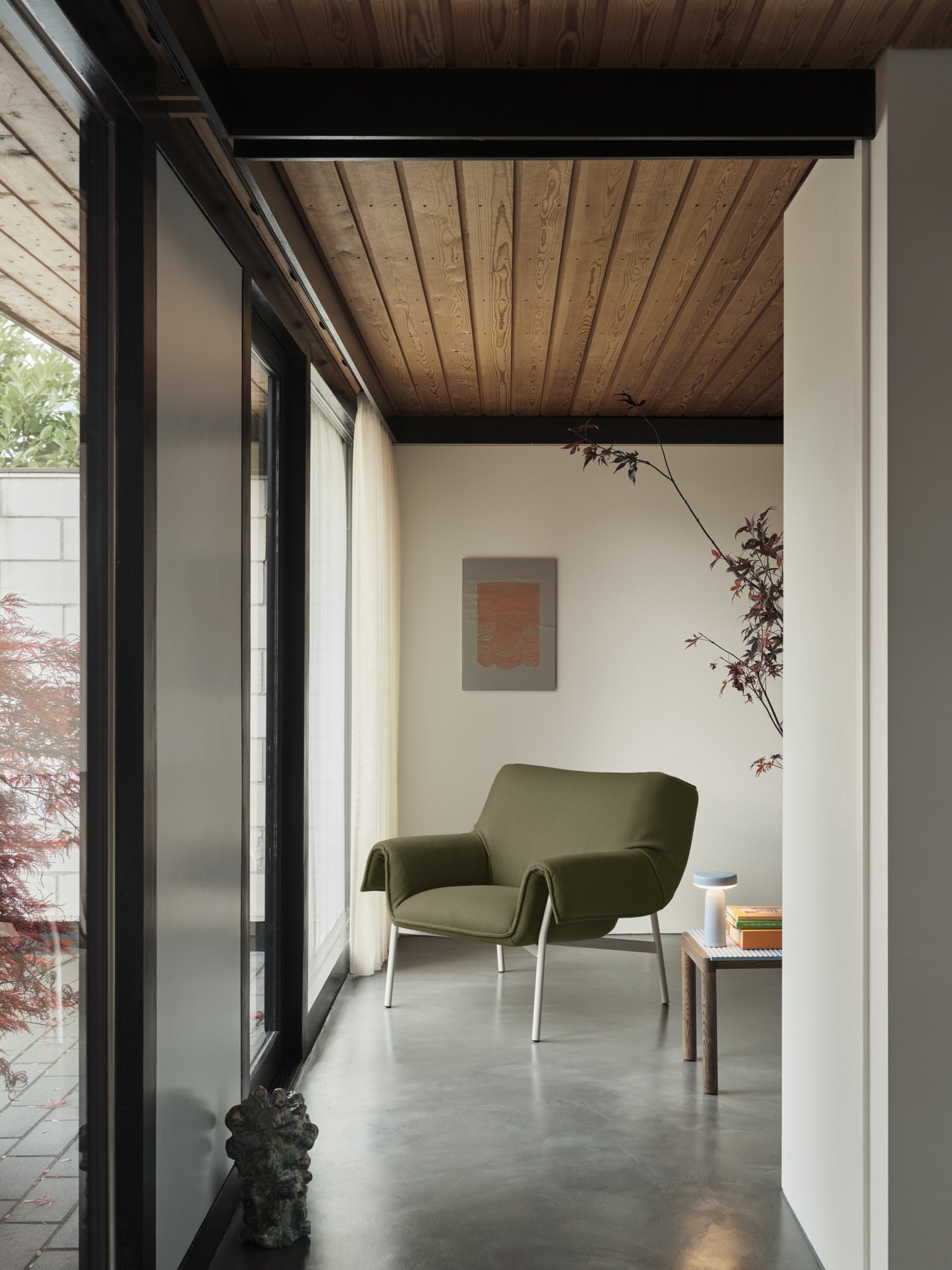 Wrap Lounge Chair