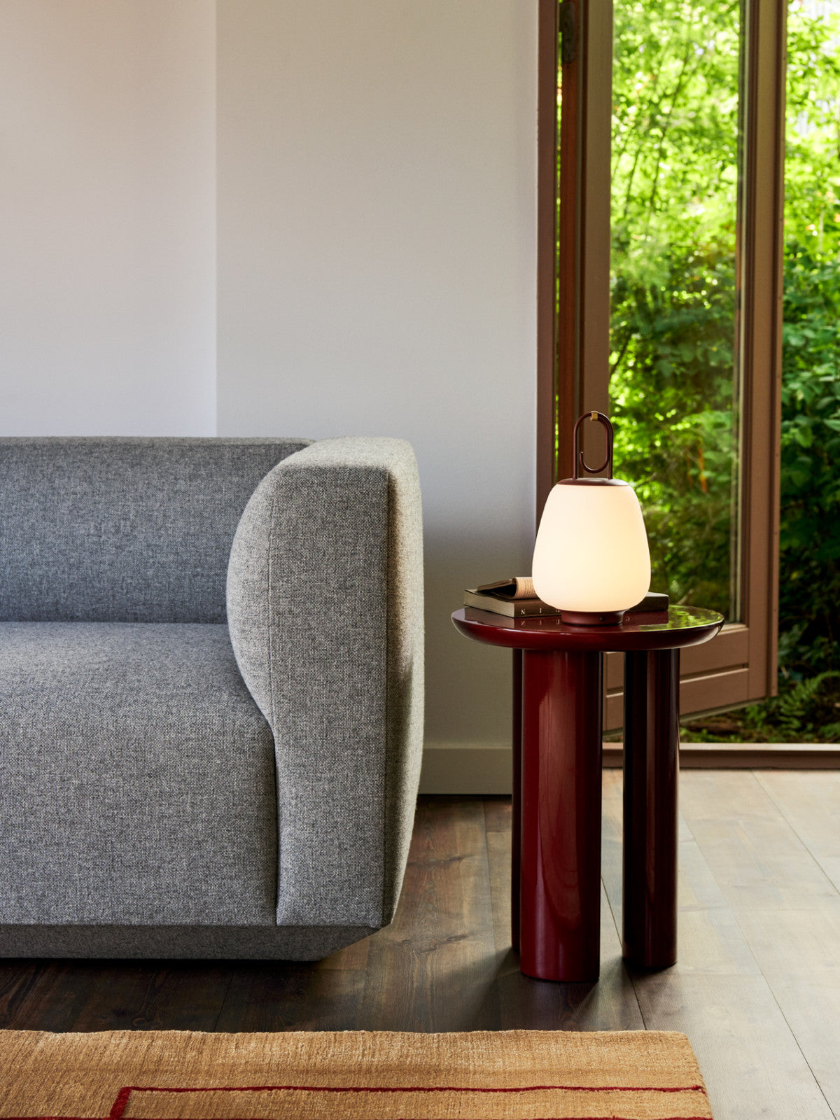 Lucca SC51 Portable table lamp - Maroon