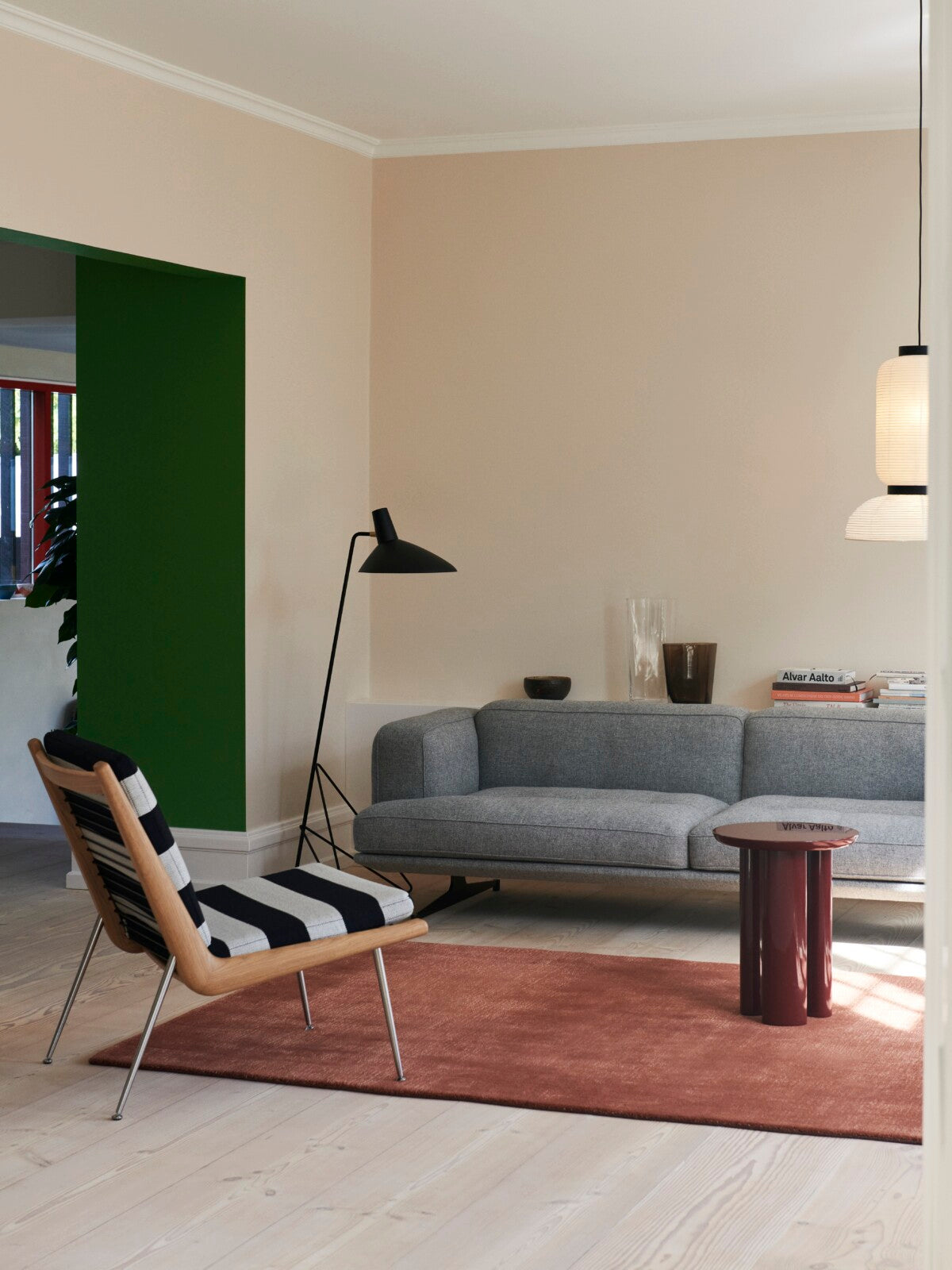 Inland AV23 Sofa - 3 seater - Black legs