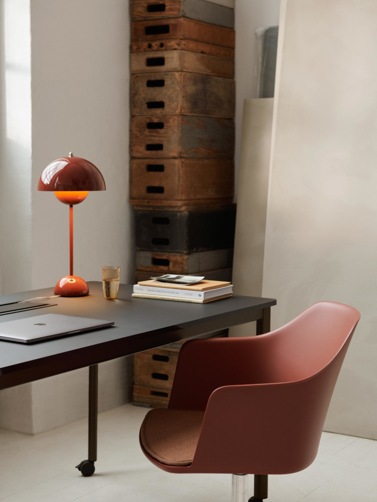 Rely Meeting Chair HW54 - Gas Lift/ 5-Star Base - Seat Upholstered
