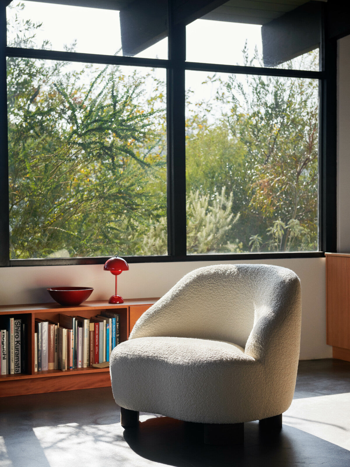 Margas Lounge Chair LC1
