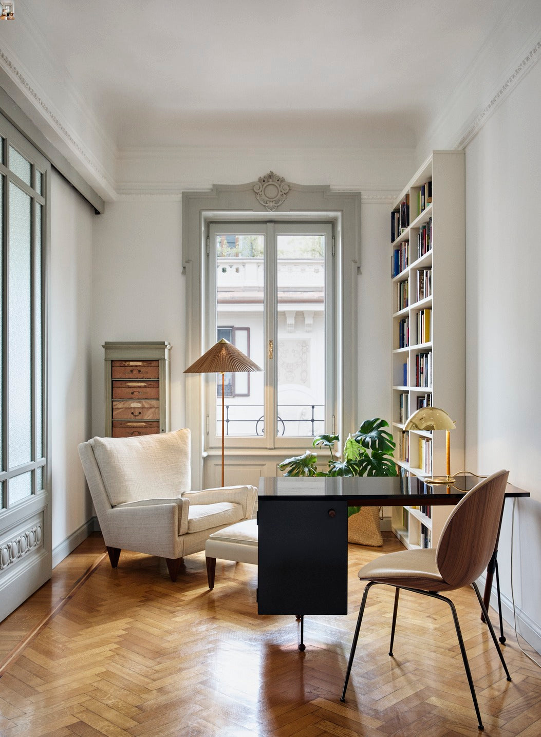 9209 Table Lamp