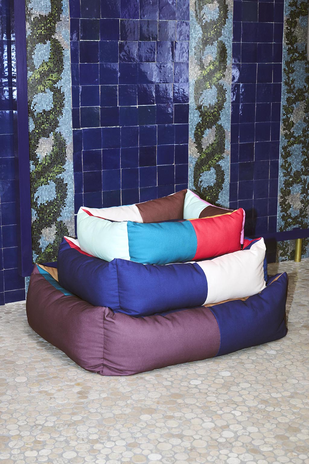 HAY Dogs Bed - Small - Multi