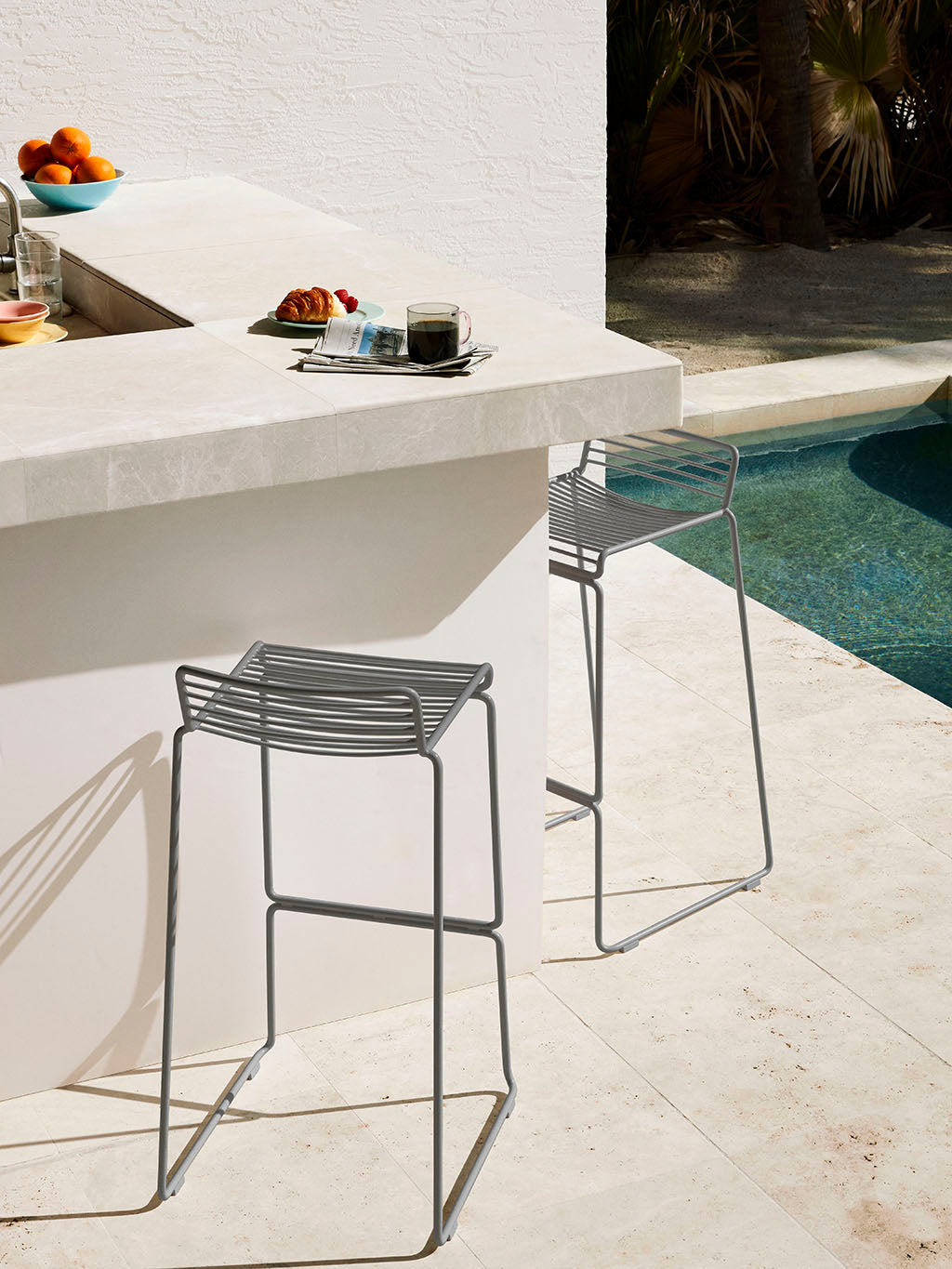 Hee Bar Stool H75