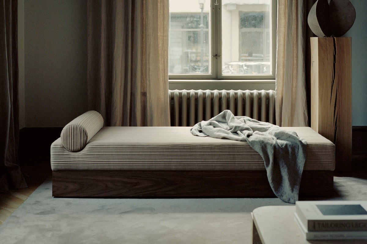 Mass Daybed