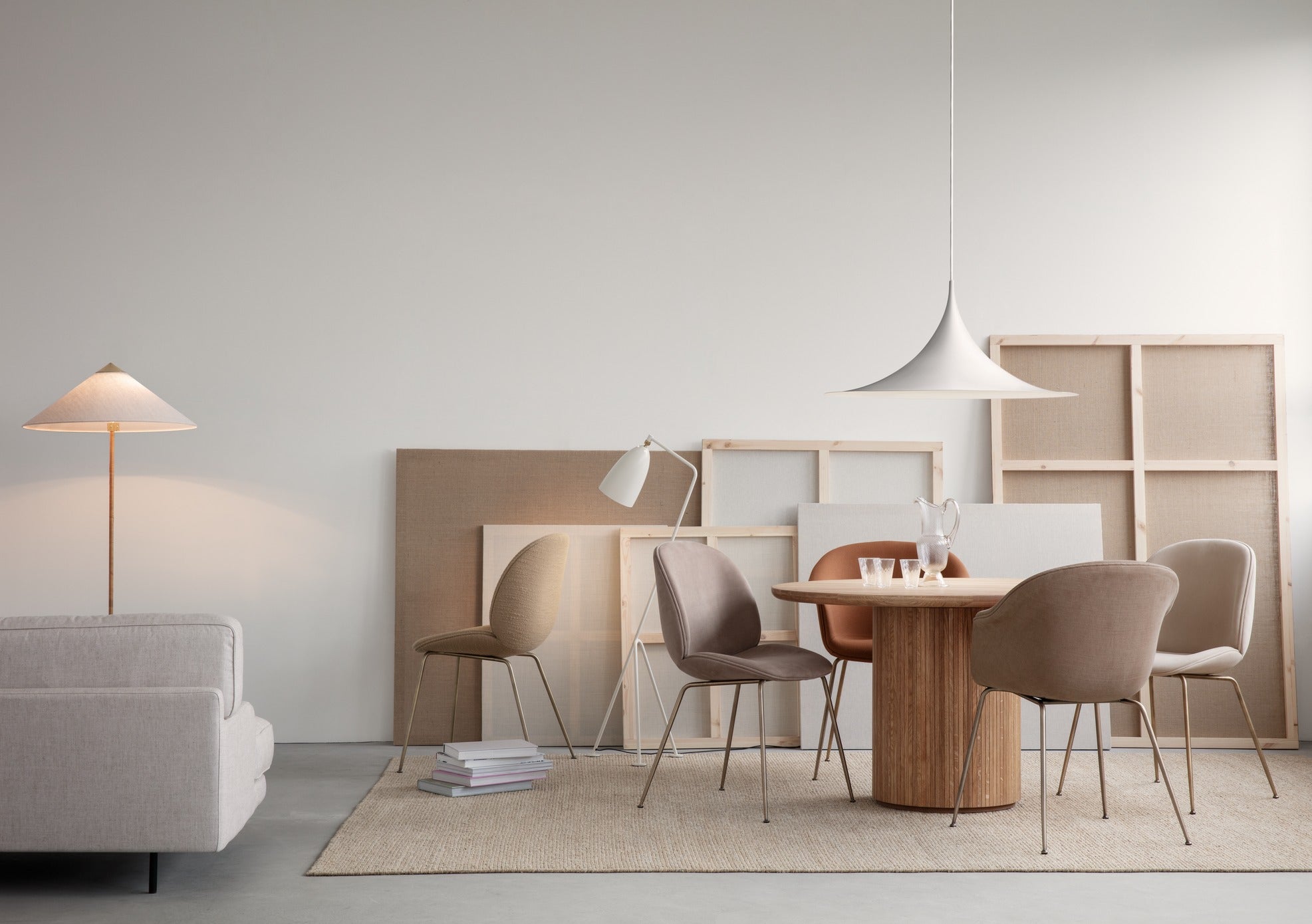 Moon Dining Table Round - Solid Oak Oiled