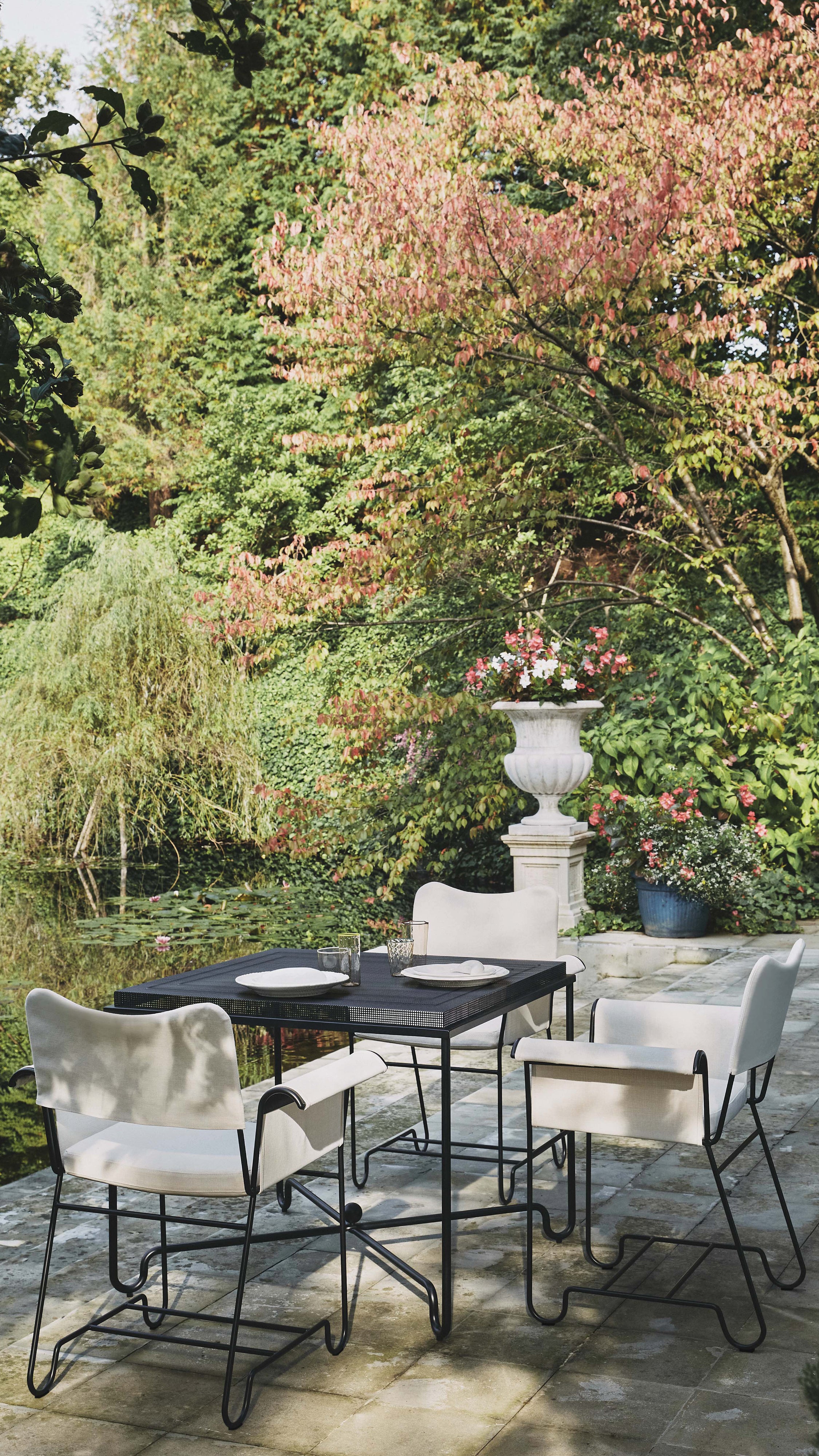 Tropique Dining Table - Black