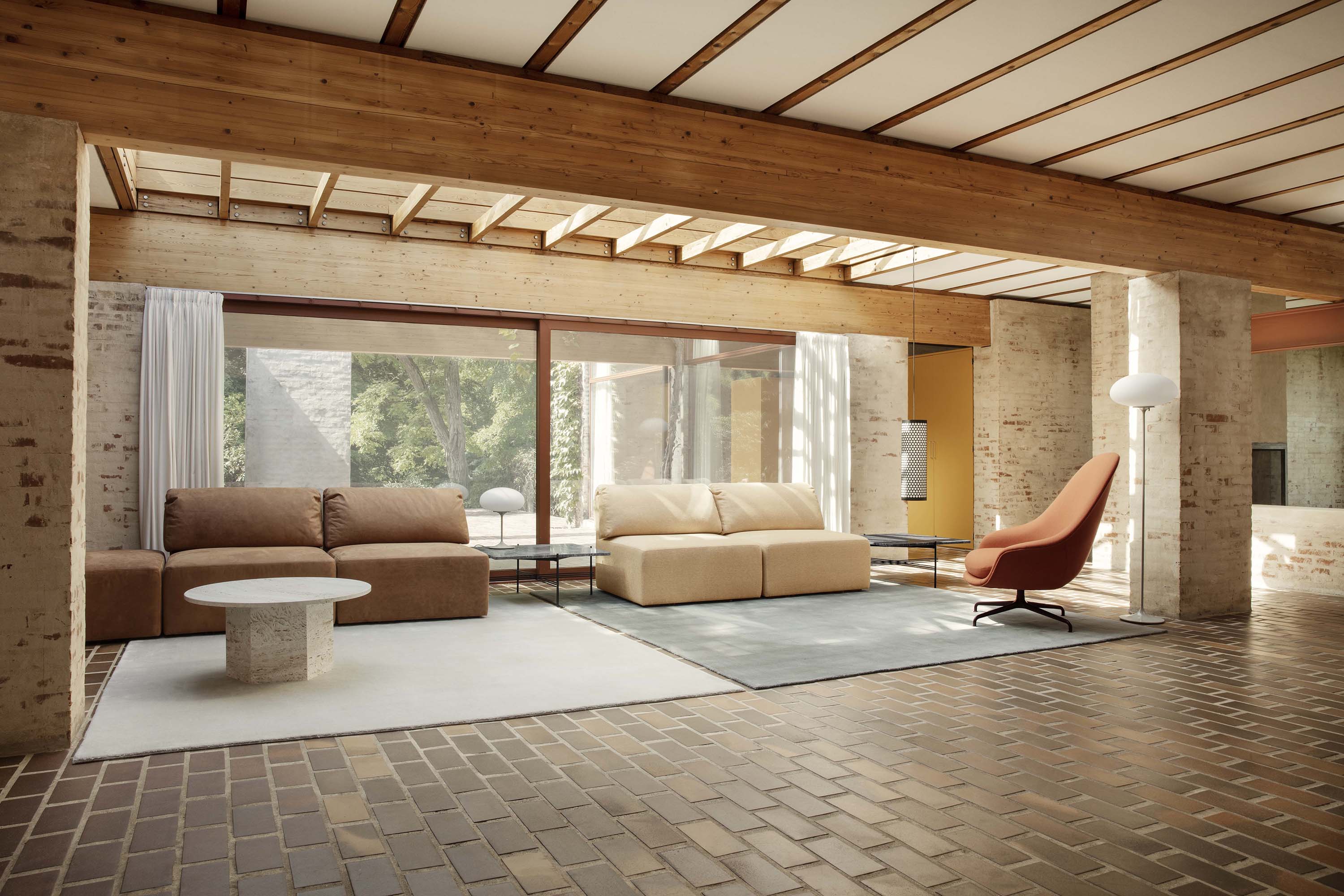 Bat Lounge Chair Fully Upholstered