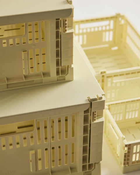 Colour Crate M Light Yellow