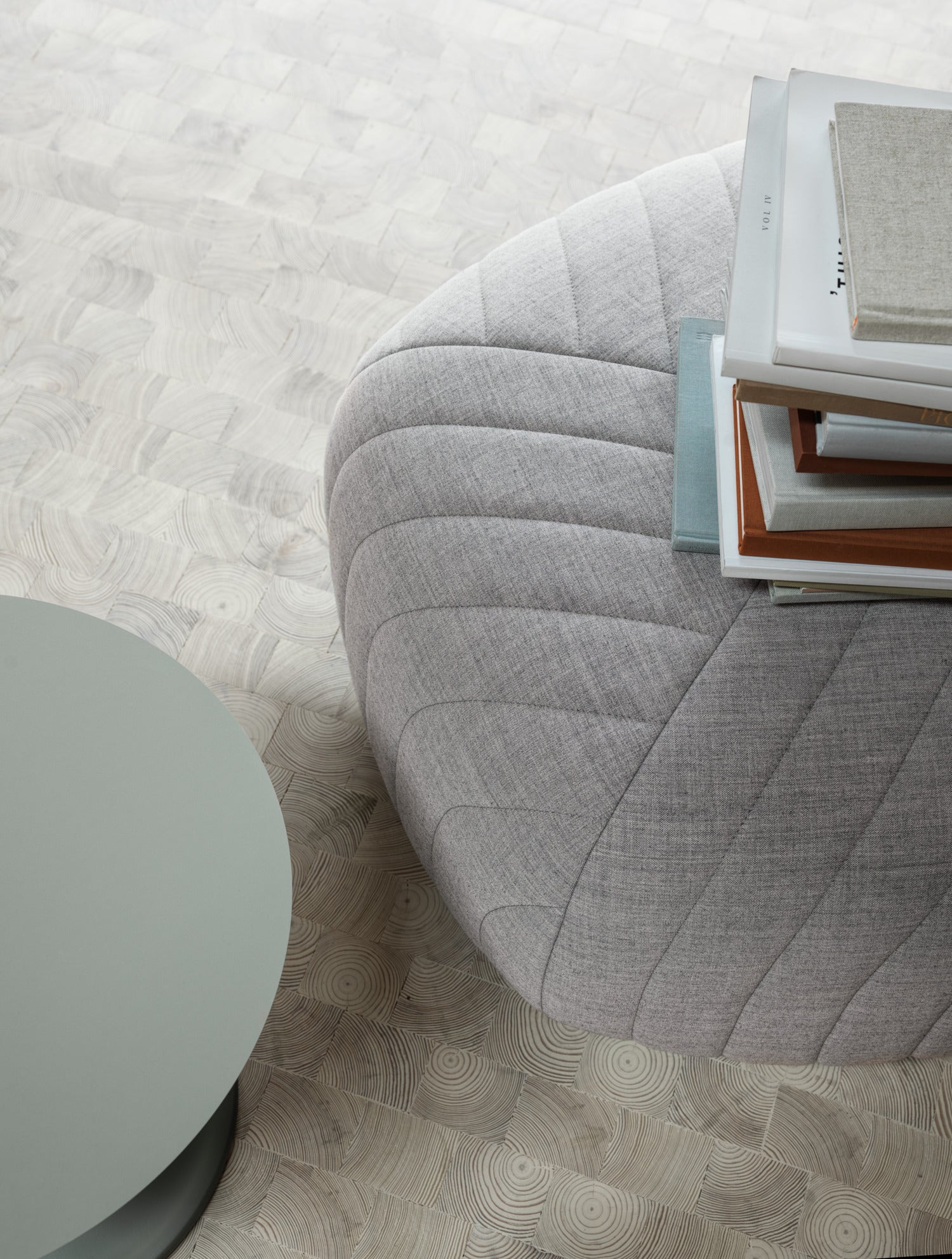 Five Pouf Large