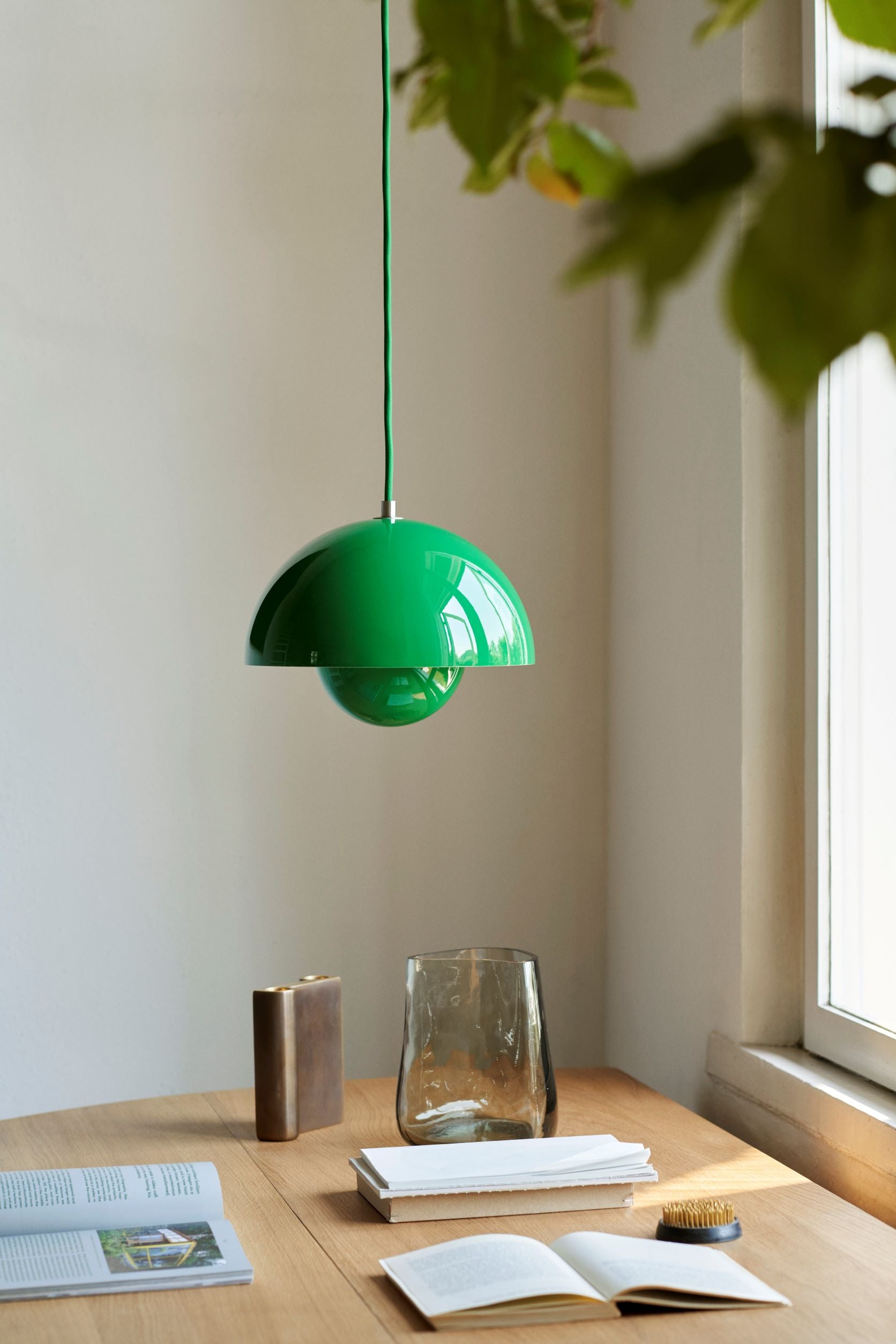 Corp de iluminat suspendat Flowerpot VP1 mic - Verde