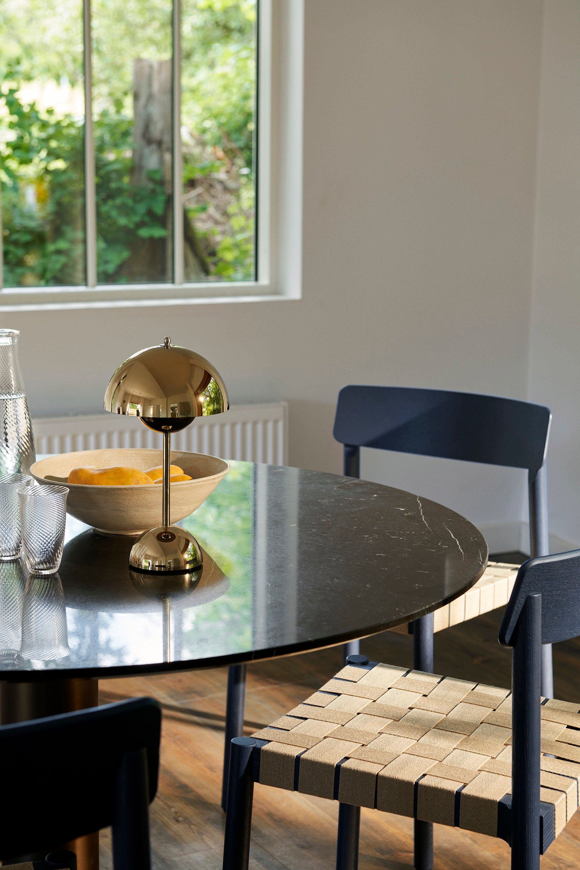 Flowerpot Portable table lamp VP9 - Brass