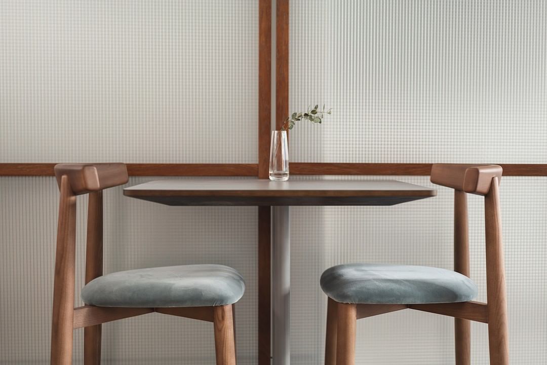 Claretta Bold Chair
