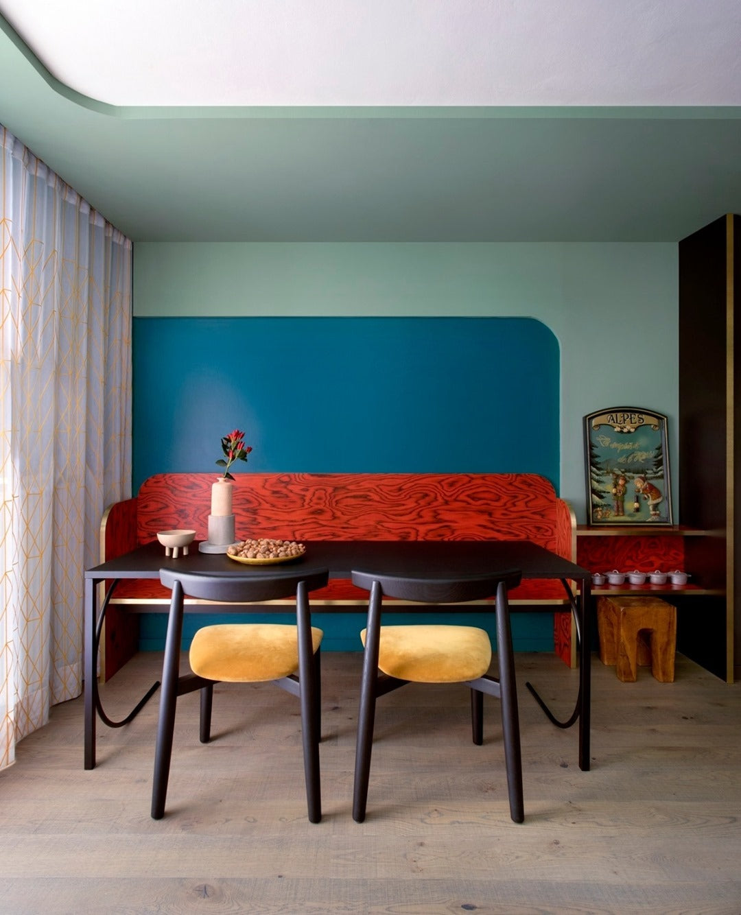 Claretta Bold Chair