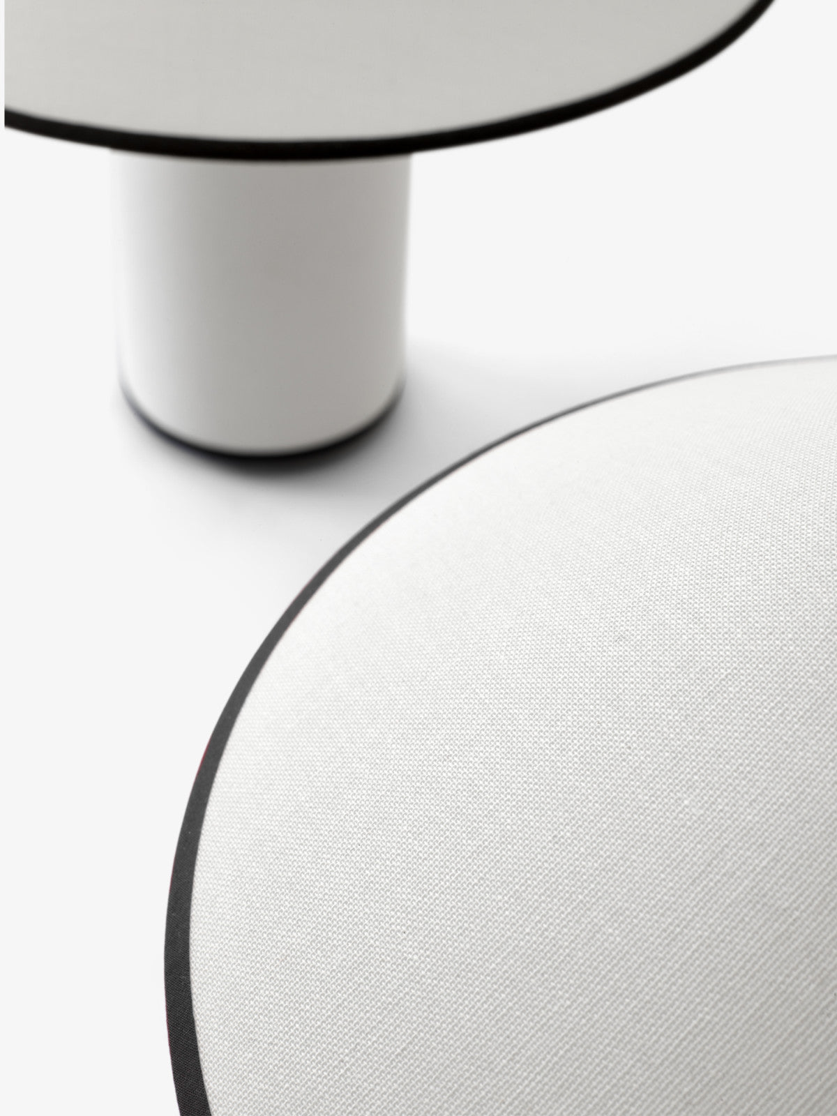 Colette ATD6, White & Black