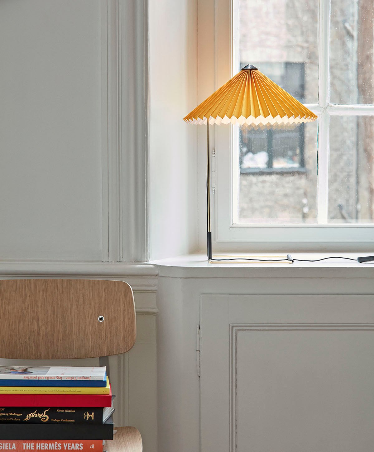 Matin Table Lamp - Yellow