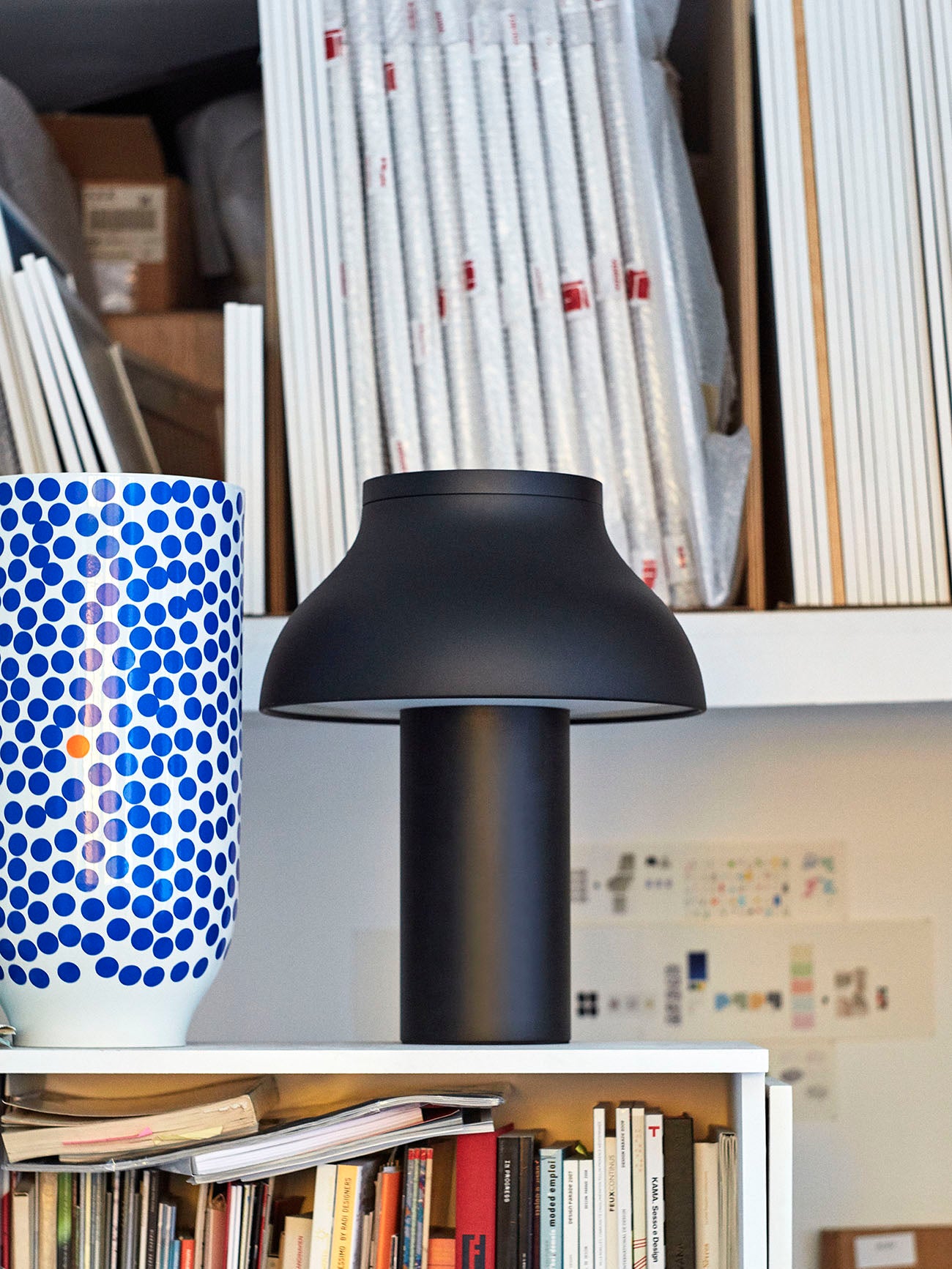 PC Table Lamp - Black