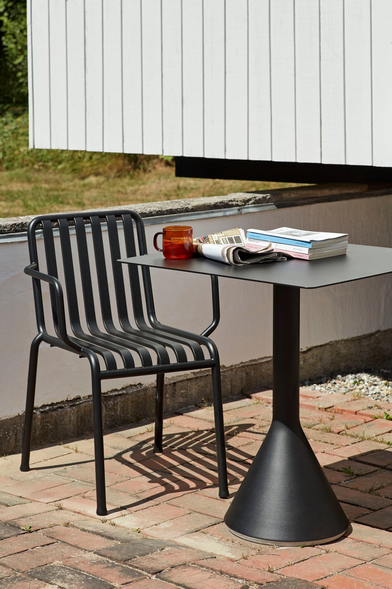 Palissade Armchair - Anthracite