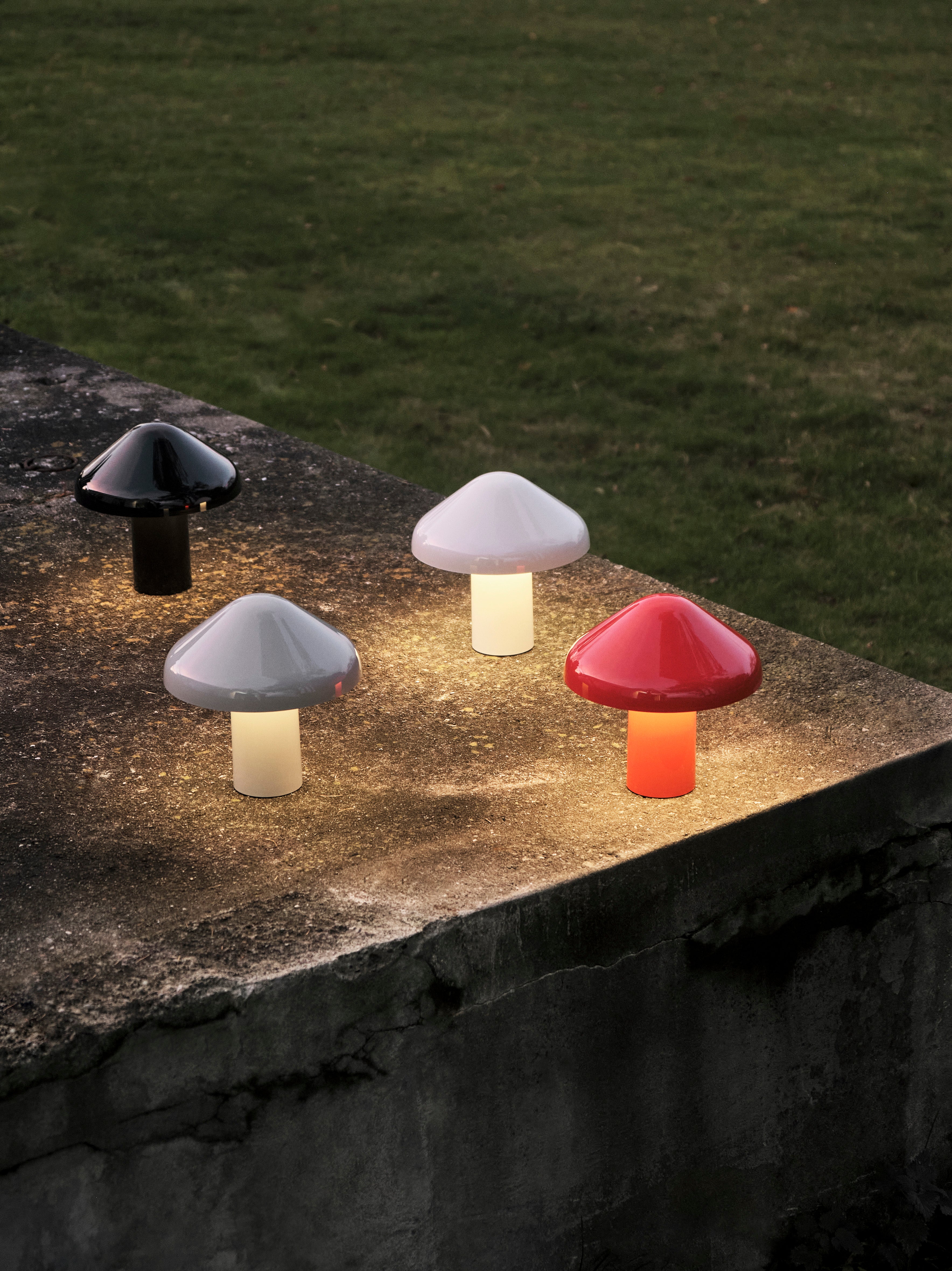 Pao Portable Table Lamp - Cream white