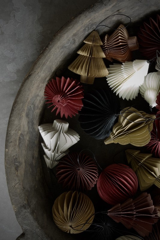 Onion folded ornament - Camel