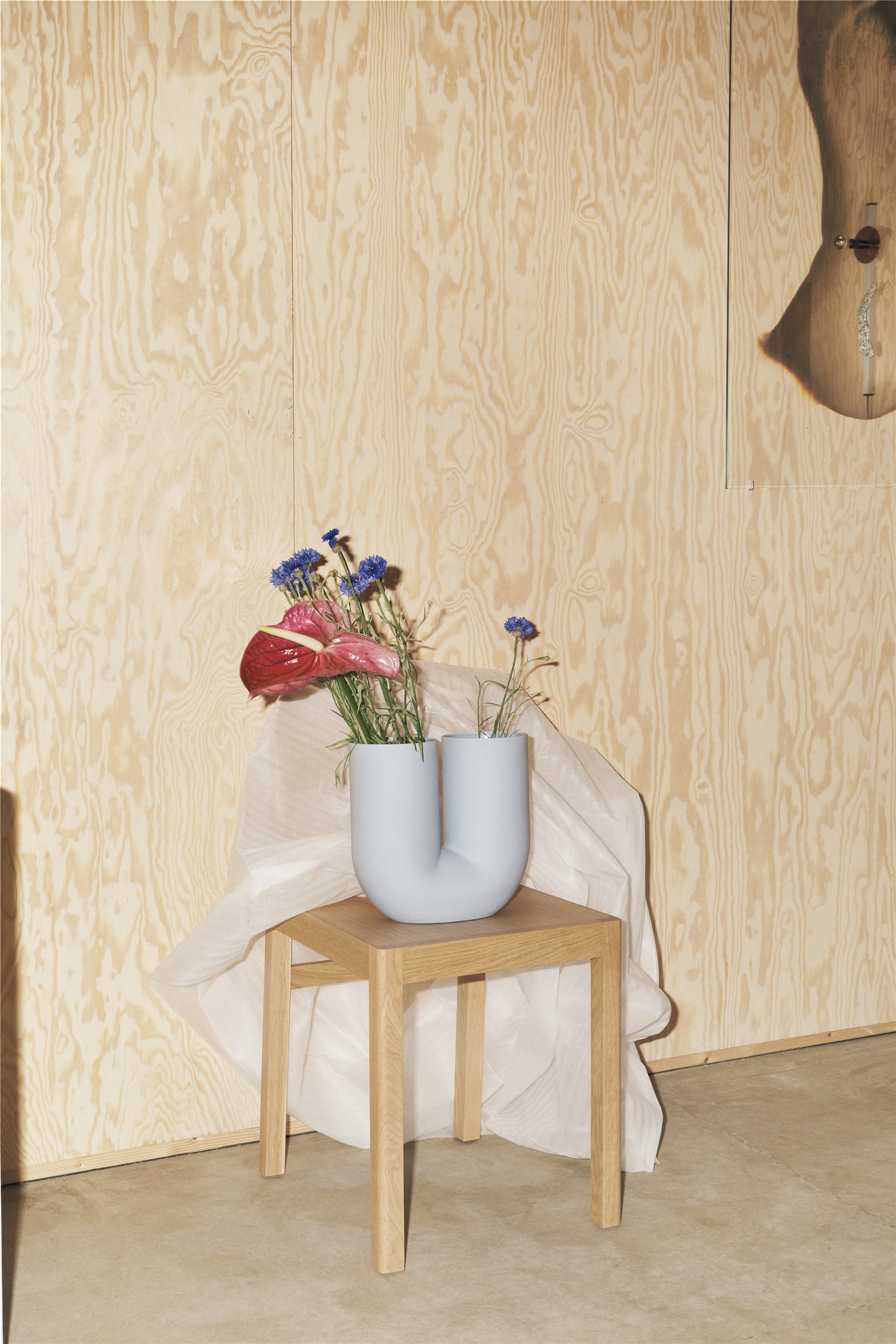 Kink Vase - Light Blue