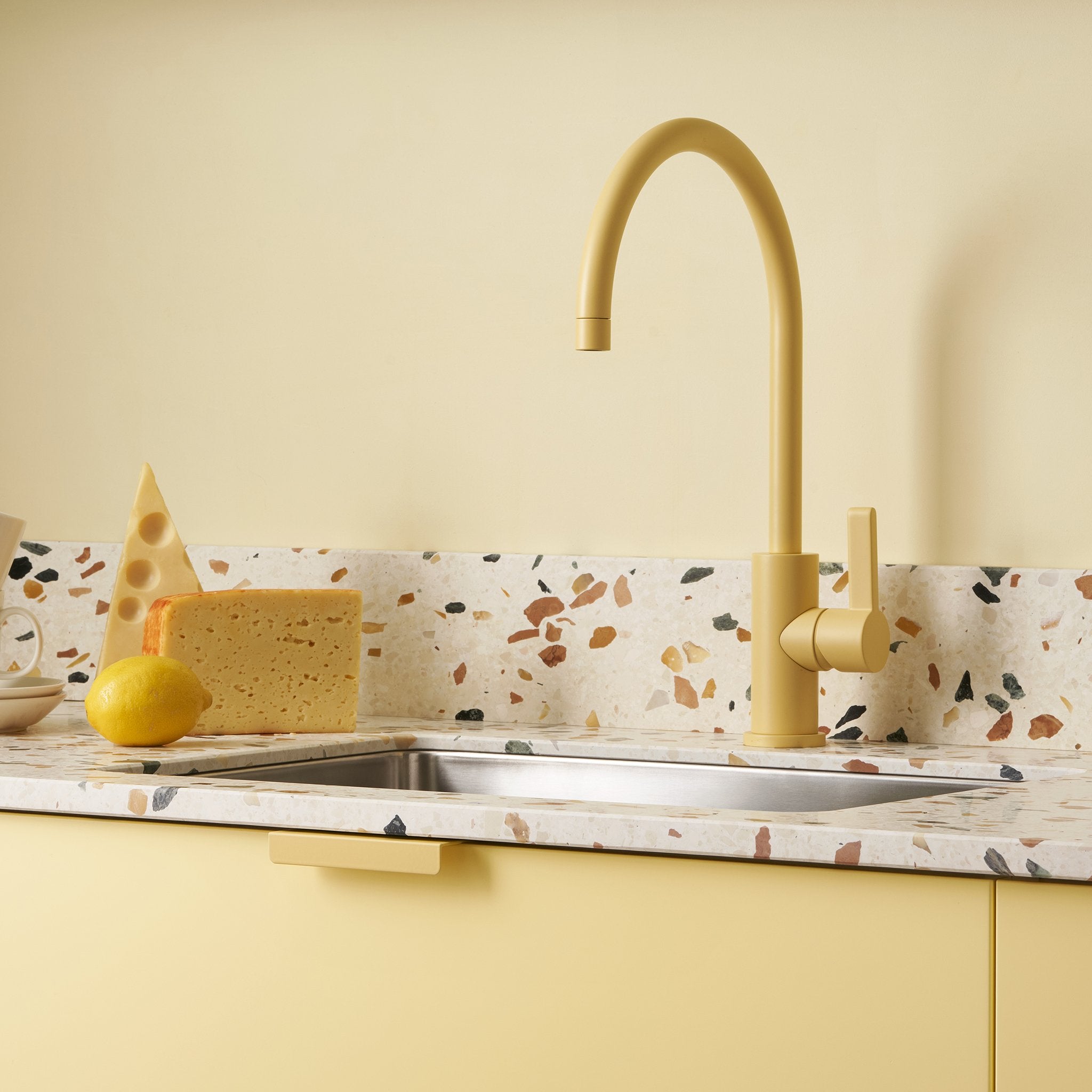 Handle Hide 120 Yellow
