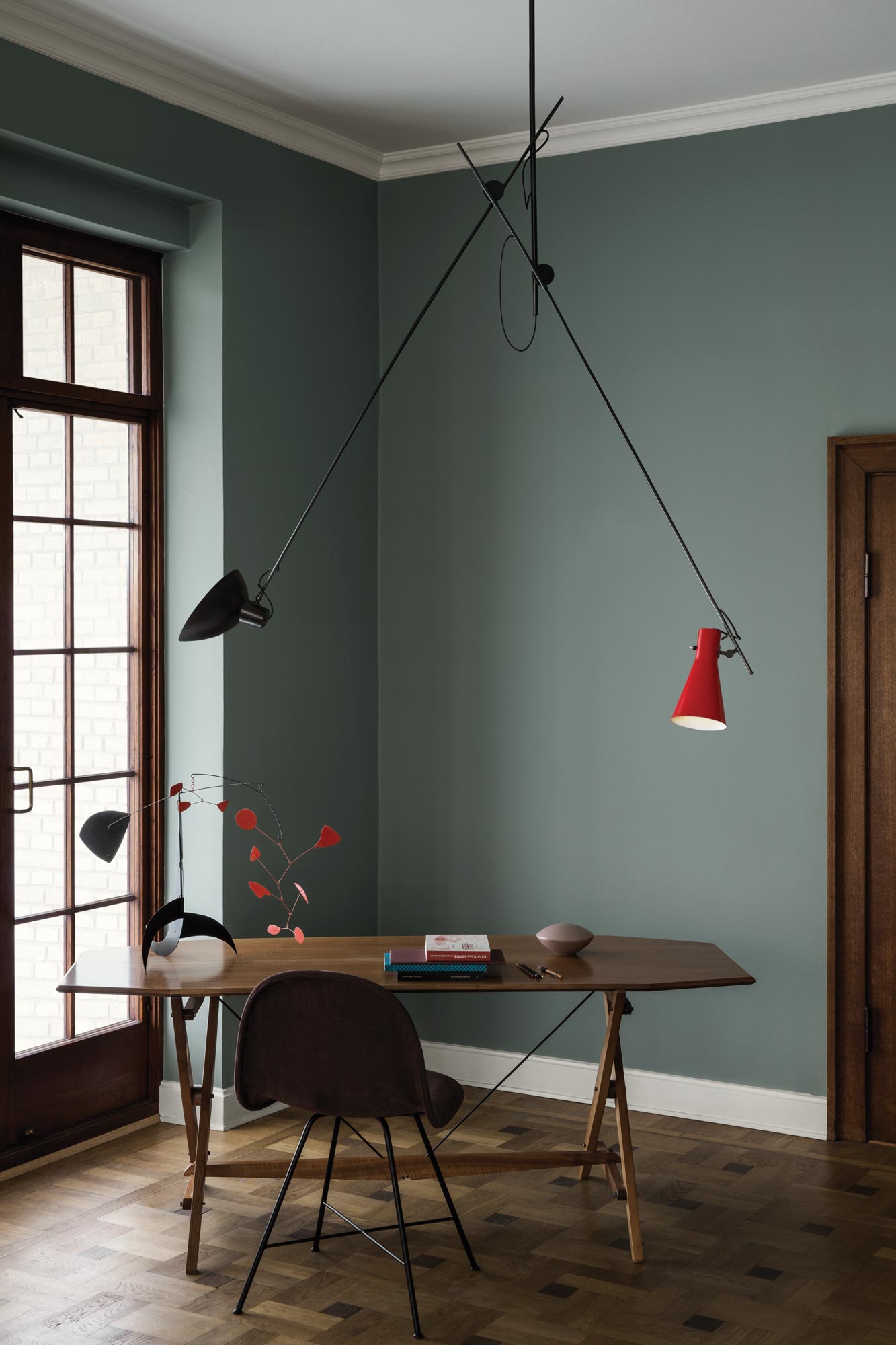 VV Cinquanta Suspension - Black structure, black and red reflectors