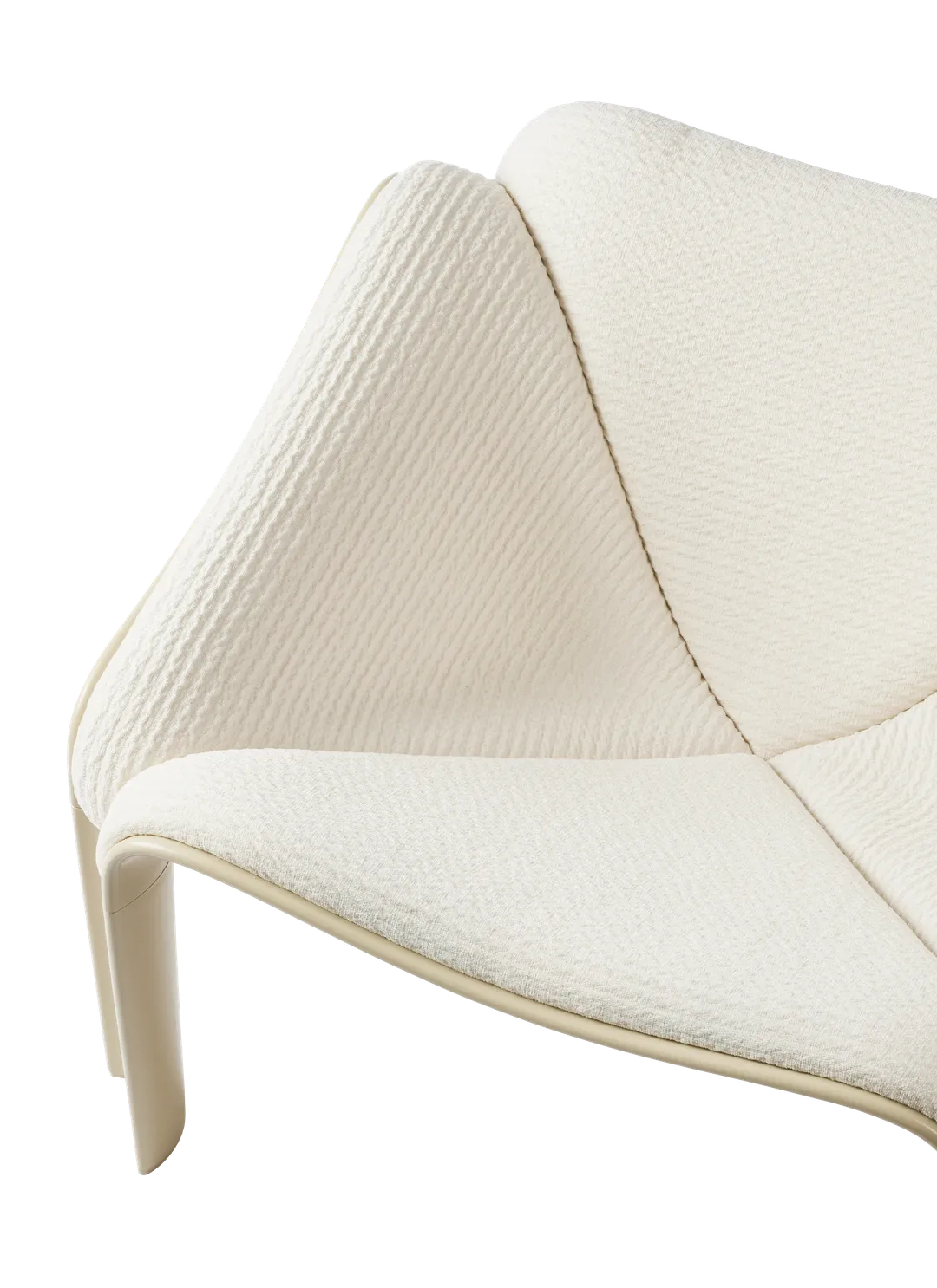 F300 Lounge Chair