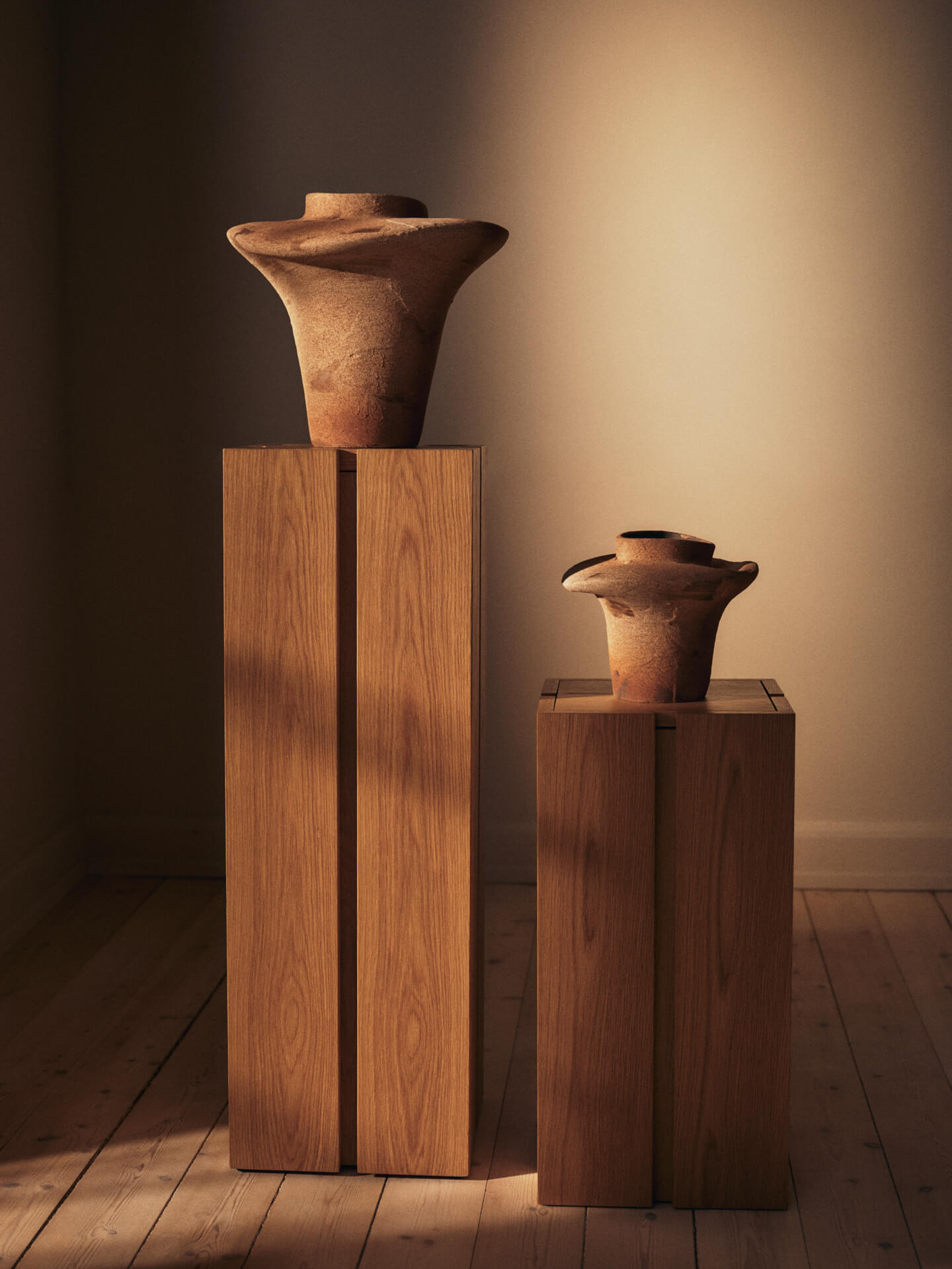Parcel Pedestal - Oak