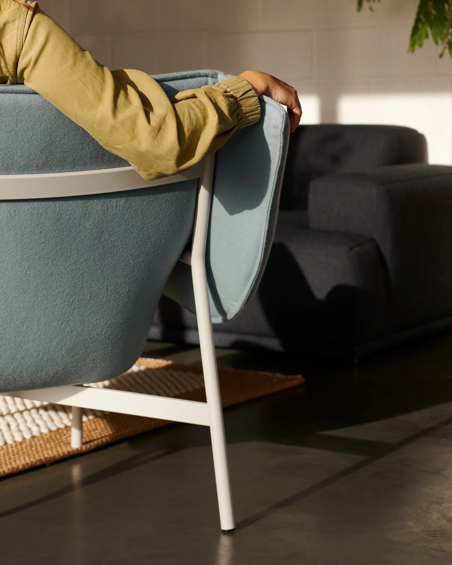 Wrap Lounge Chair