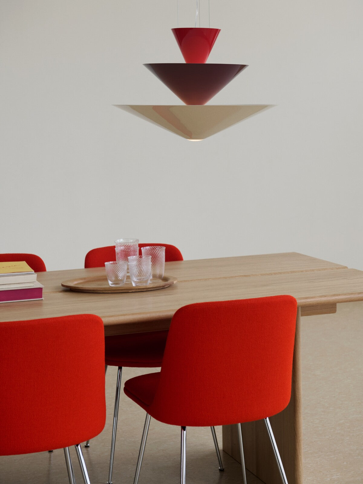 Gio Pendant LN14 Ø 60 Vermilion Red & Dark Burgundy & Ecru White