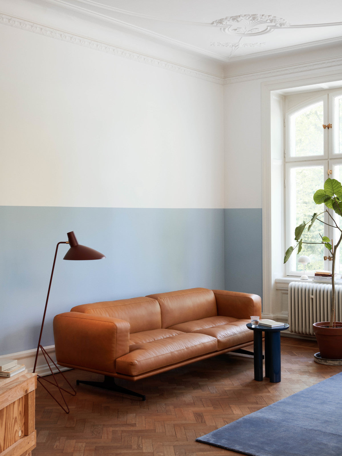 Inland AV23 Sofa - 3 seater - Black legs