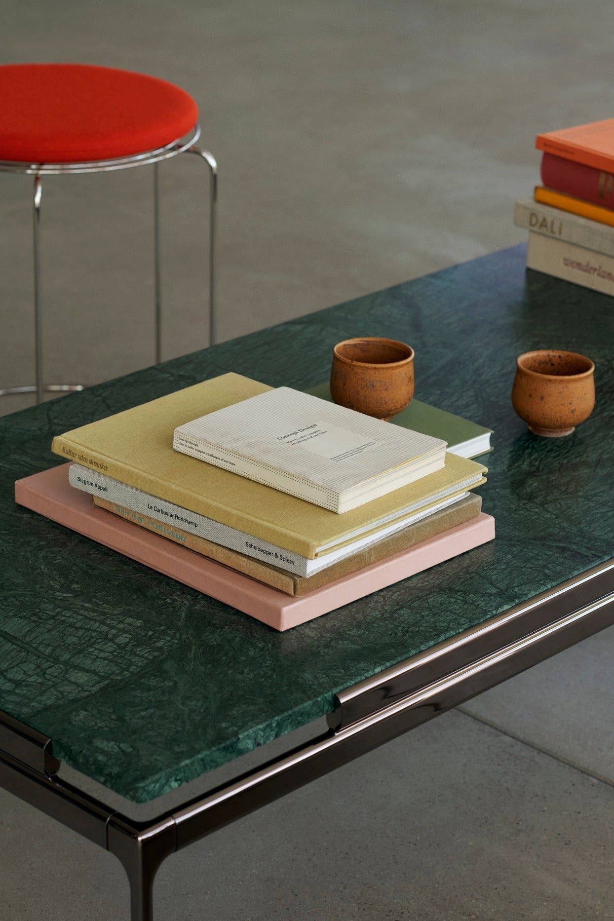 Wire Stool VP11