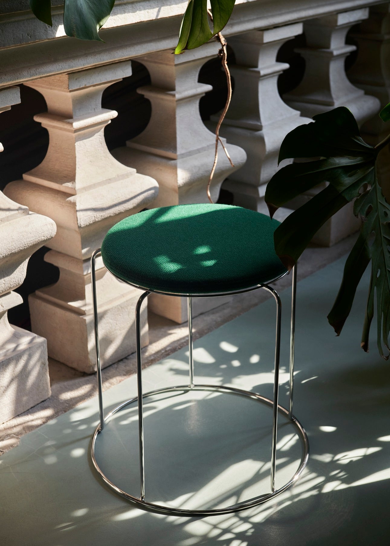 Wire Stool VP11
