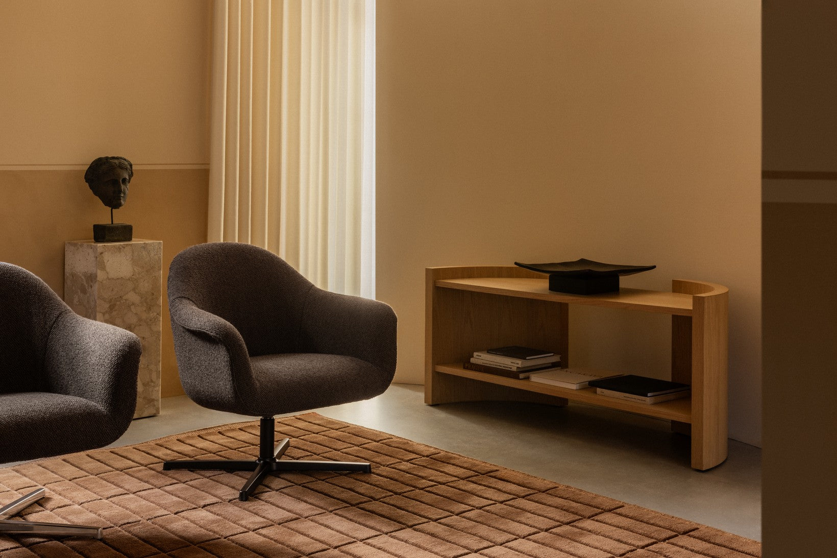 Crescent Shelving H60 cm