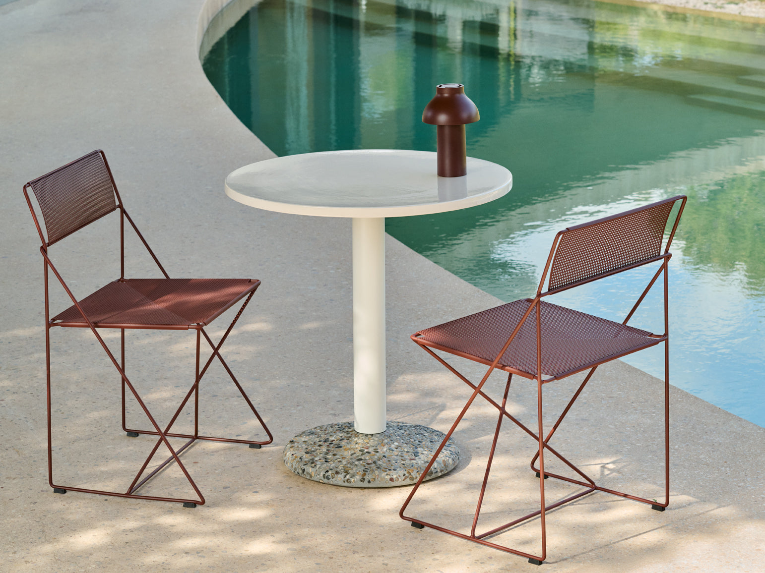 X-Line Chair Iron Red