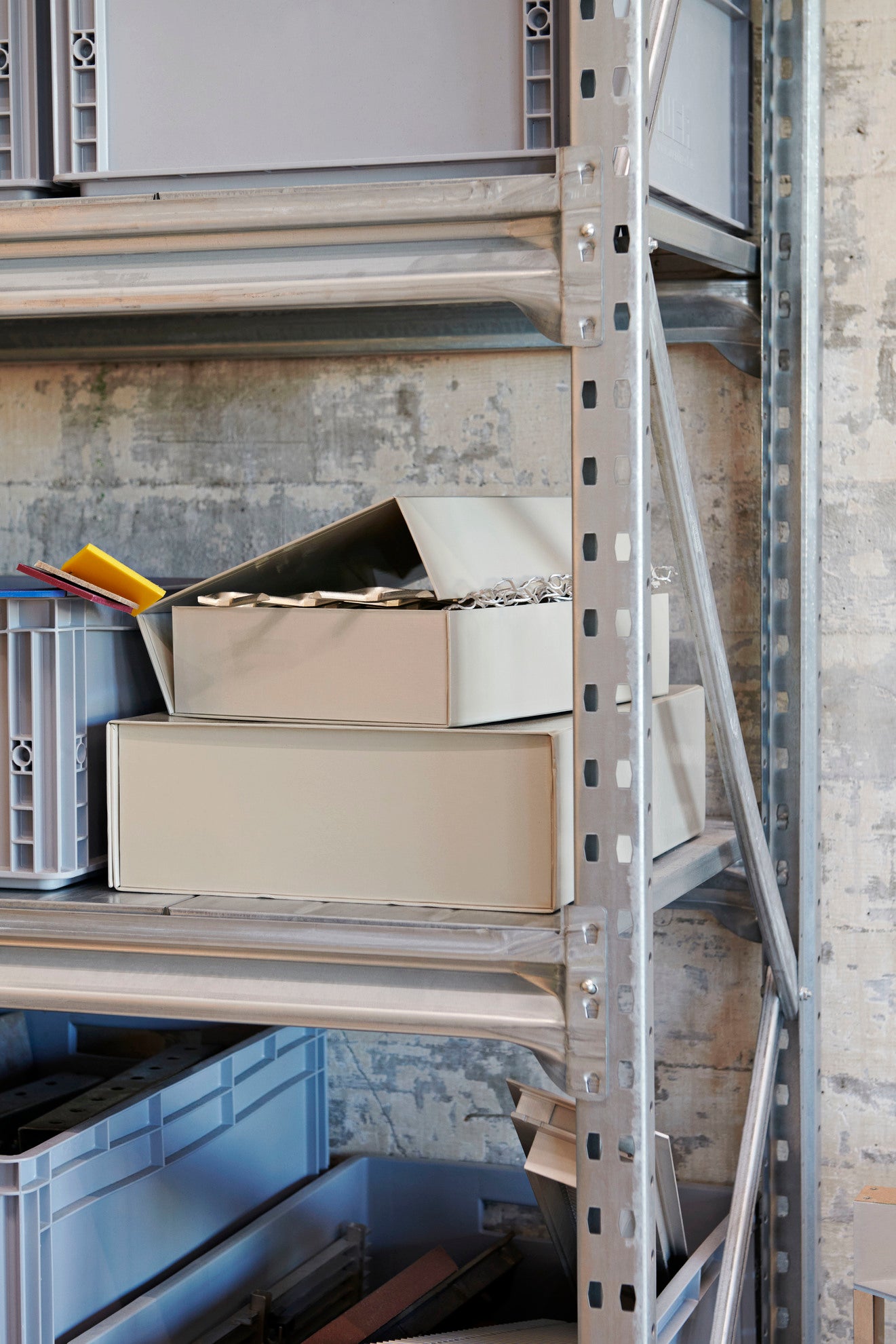 Colour Storage - Grey