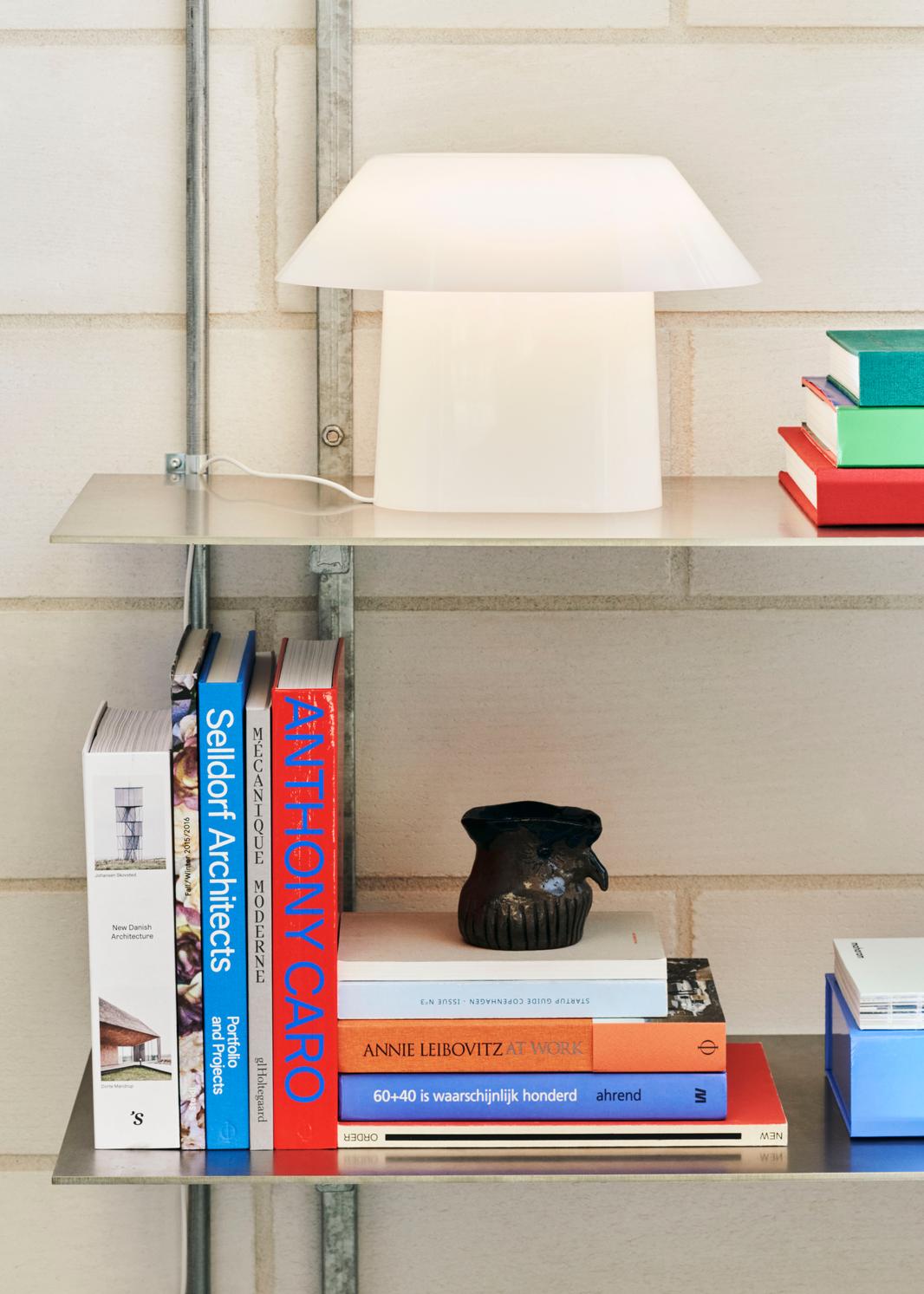 Drome Table lamp - White opal Acrylic