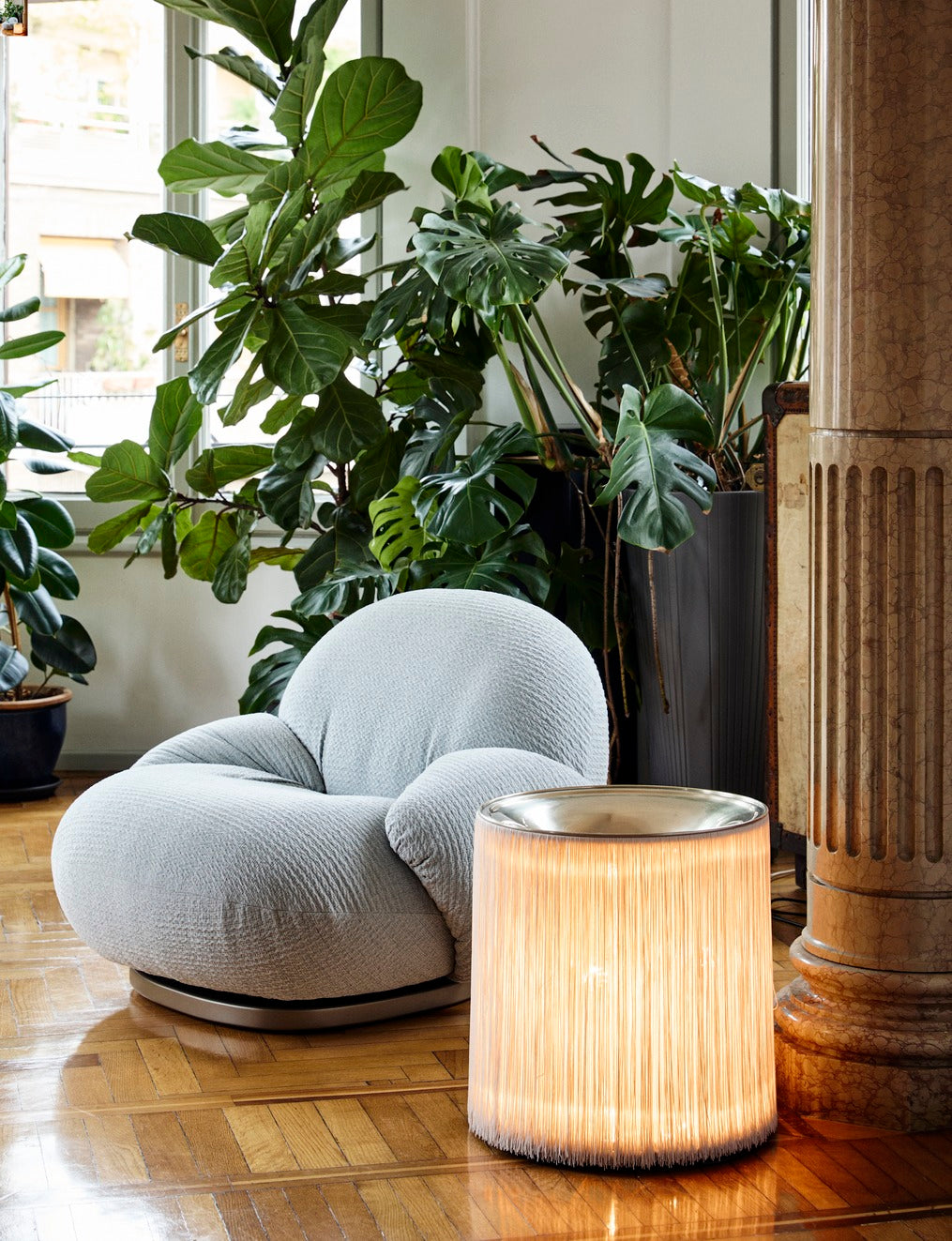 Pacha Lounge Chair With Armrest