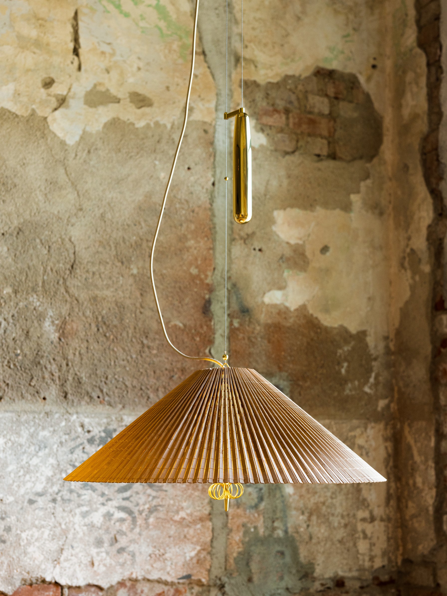 1972 Pendant