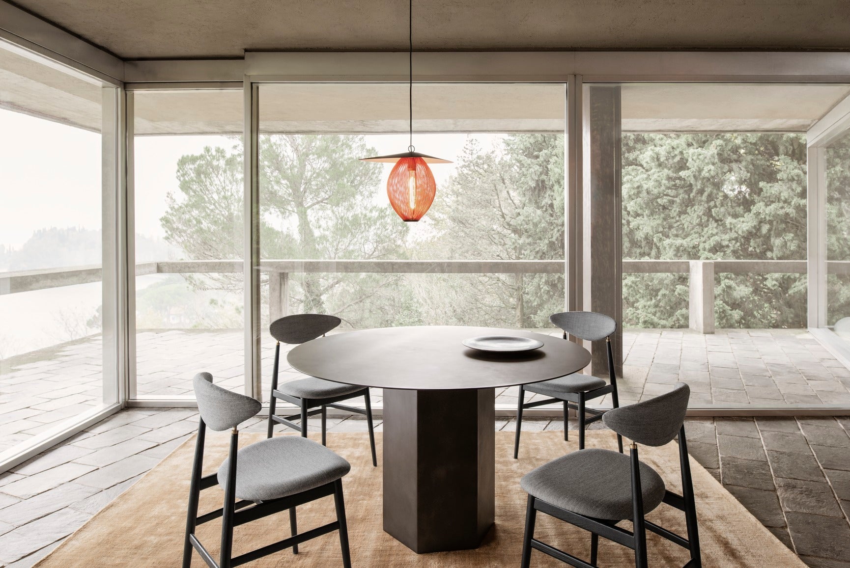 Epic Dining Table Round - Midnight Black Steel
