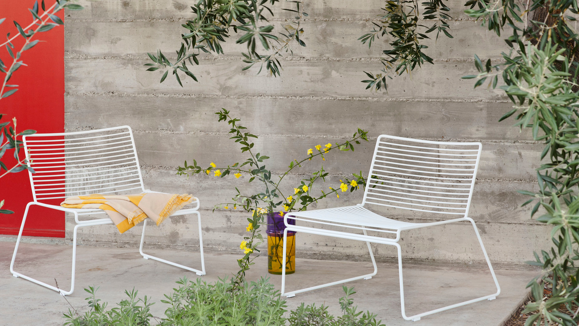 Hee Lounge Chair