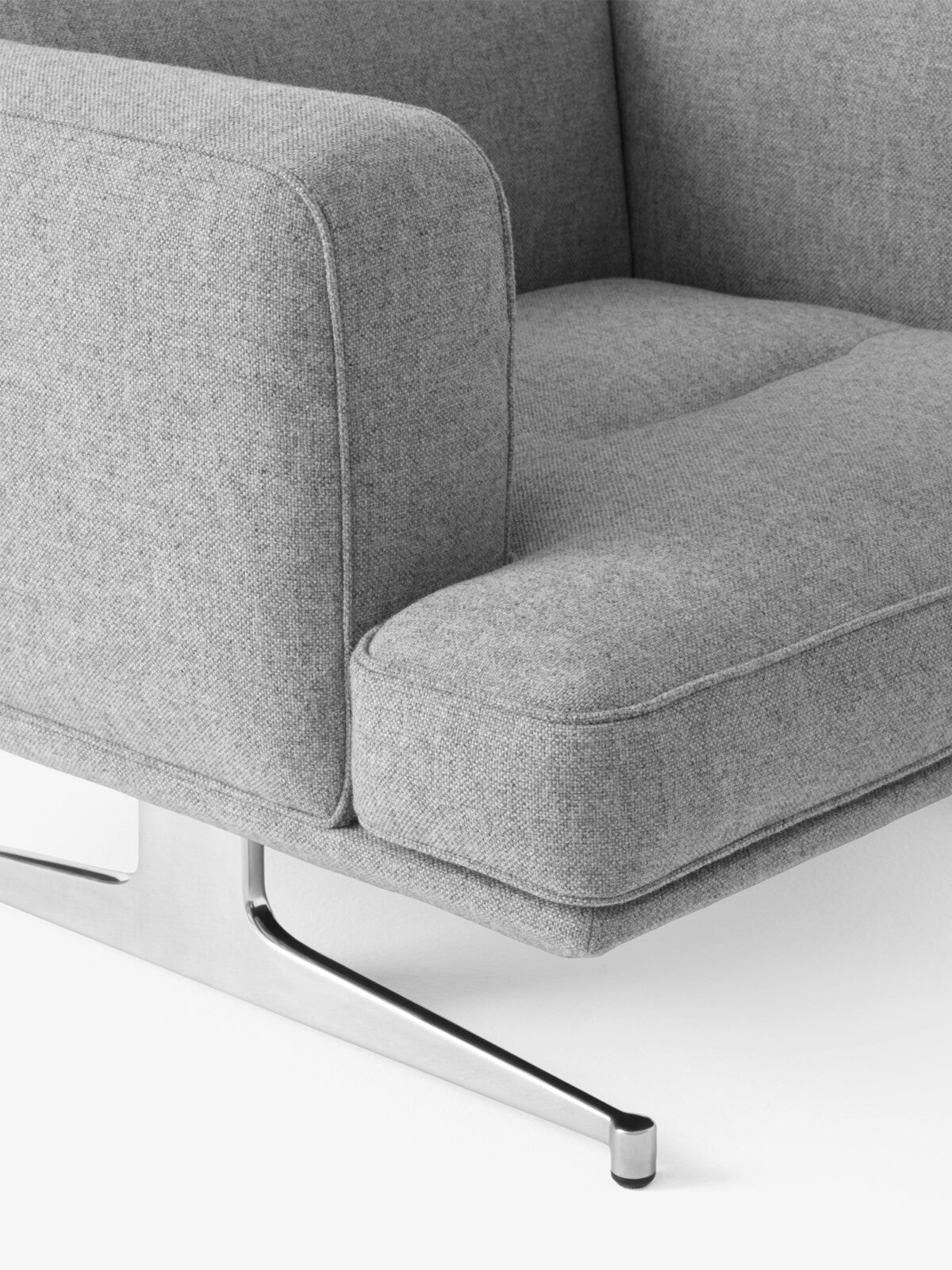 Inland AV21 Lounge Chair - Chrome legs