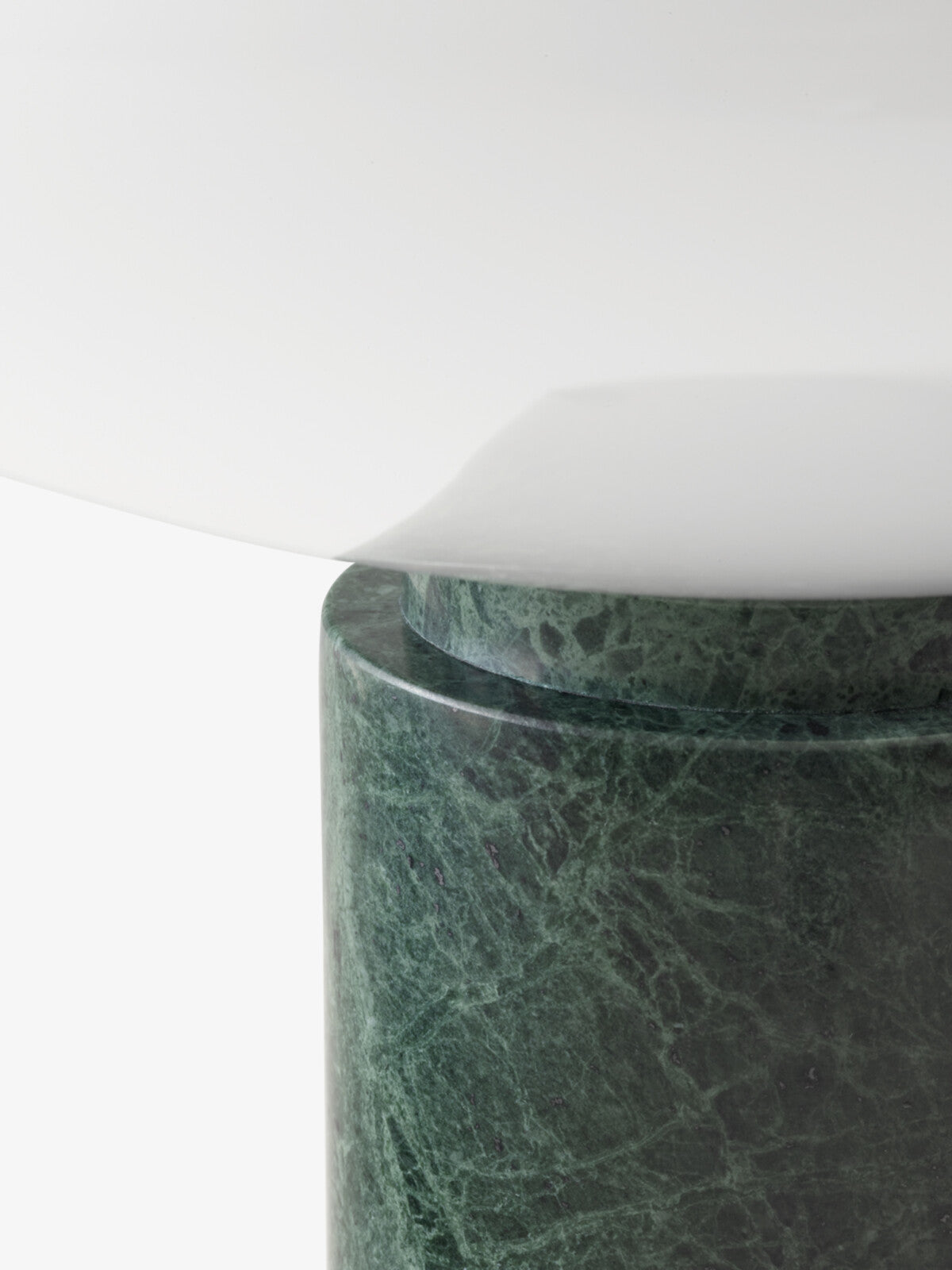 Mist Pendant AP17 Table Lamp - Verde Guatemala