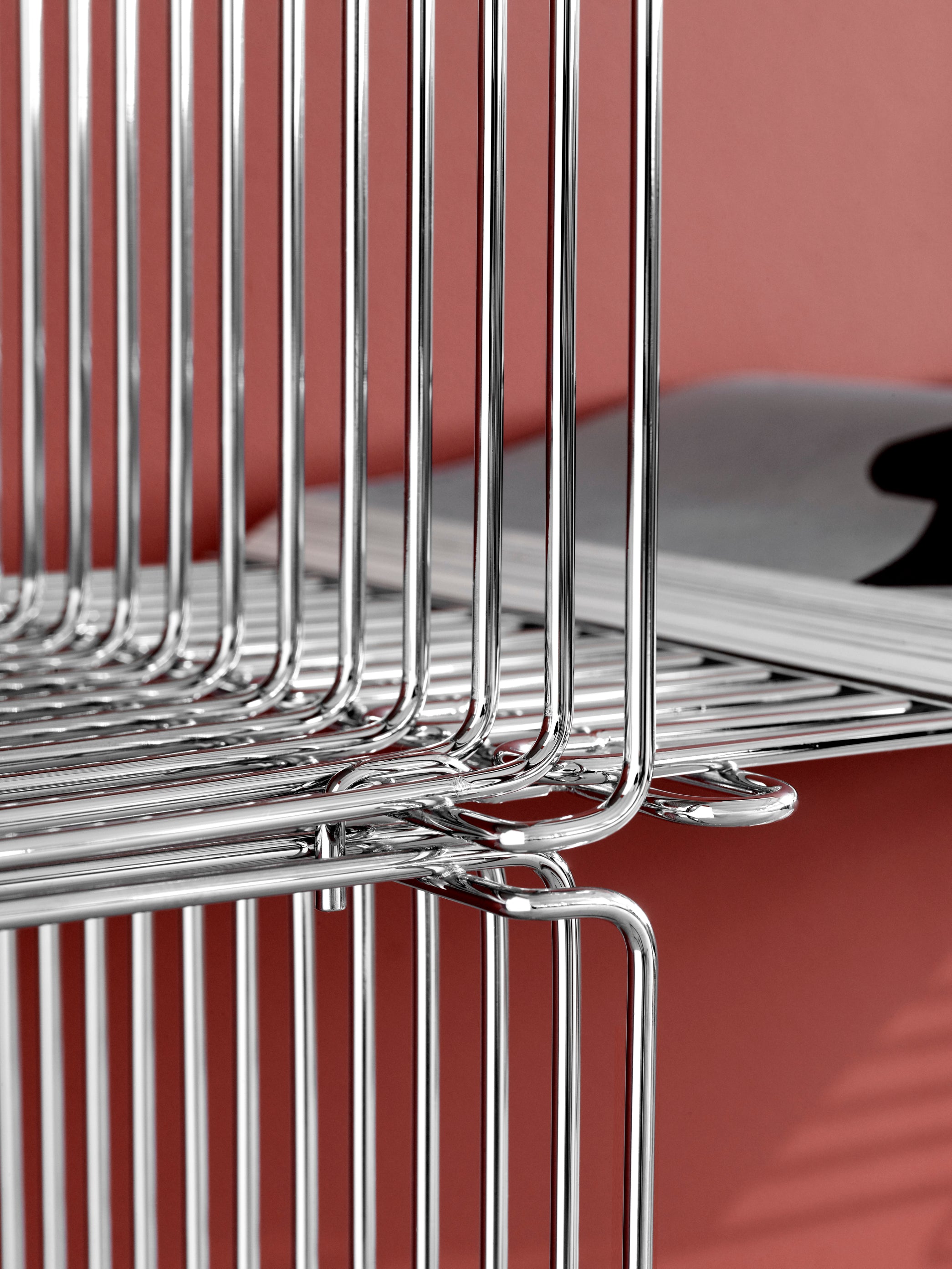 Panton Wire Single