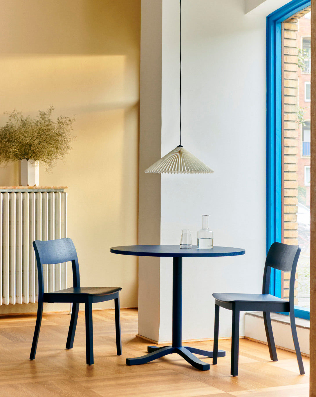 Matin Pendant - White