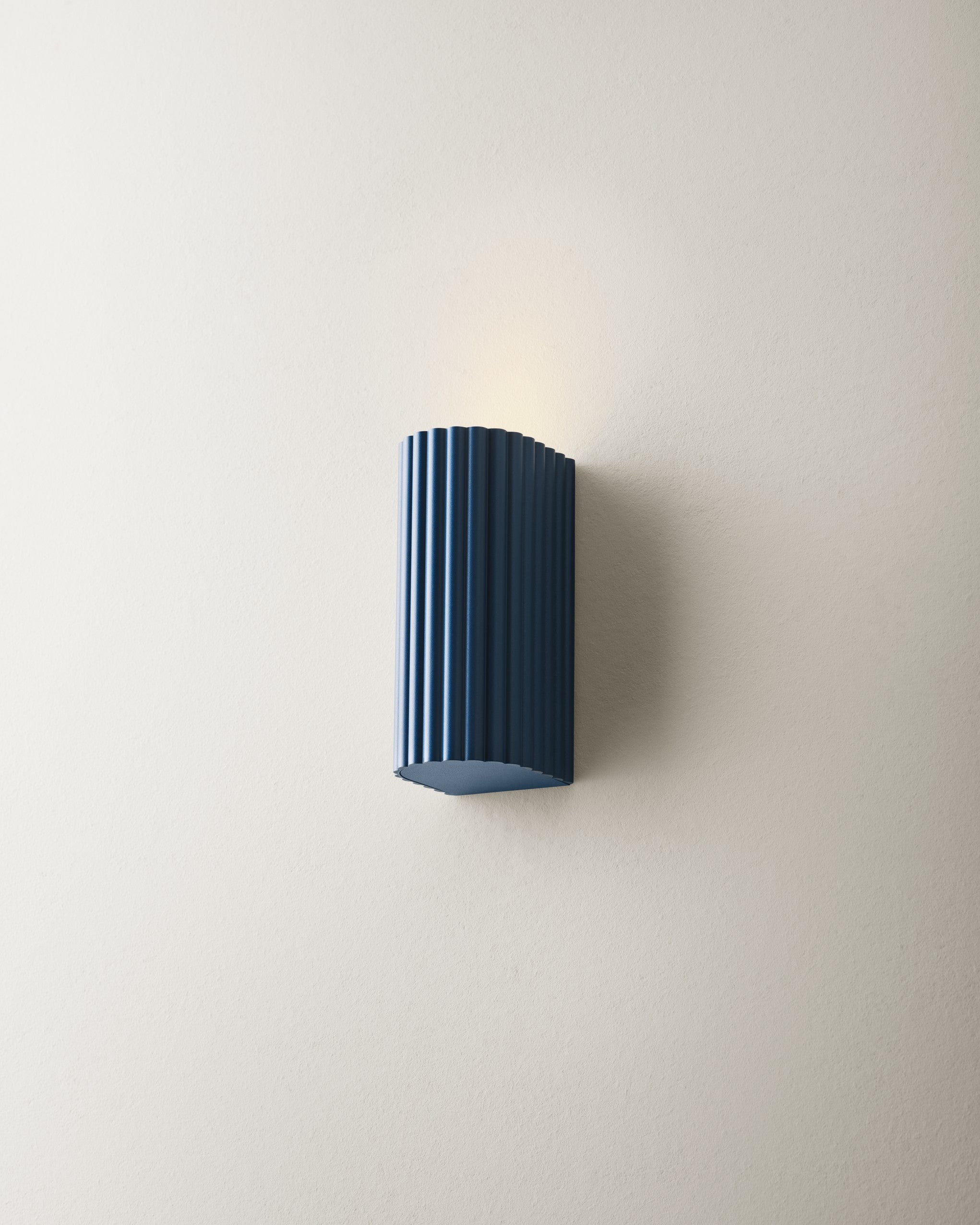 Donna 15 Wall lamp - Midnight Blue