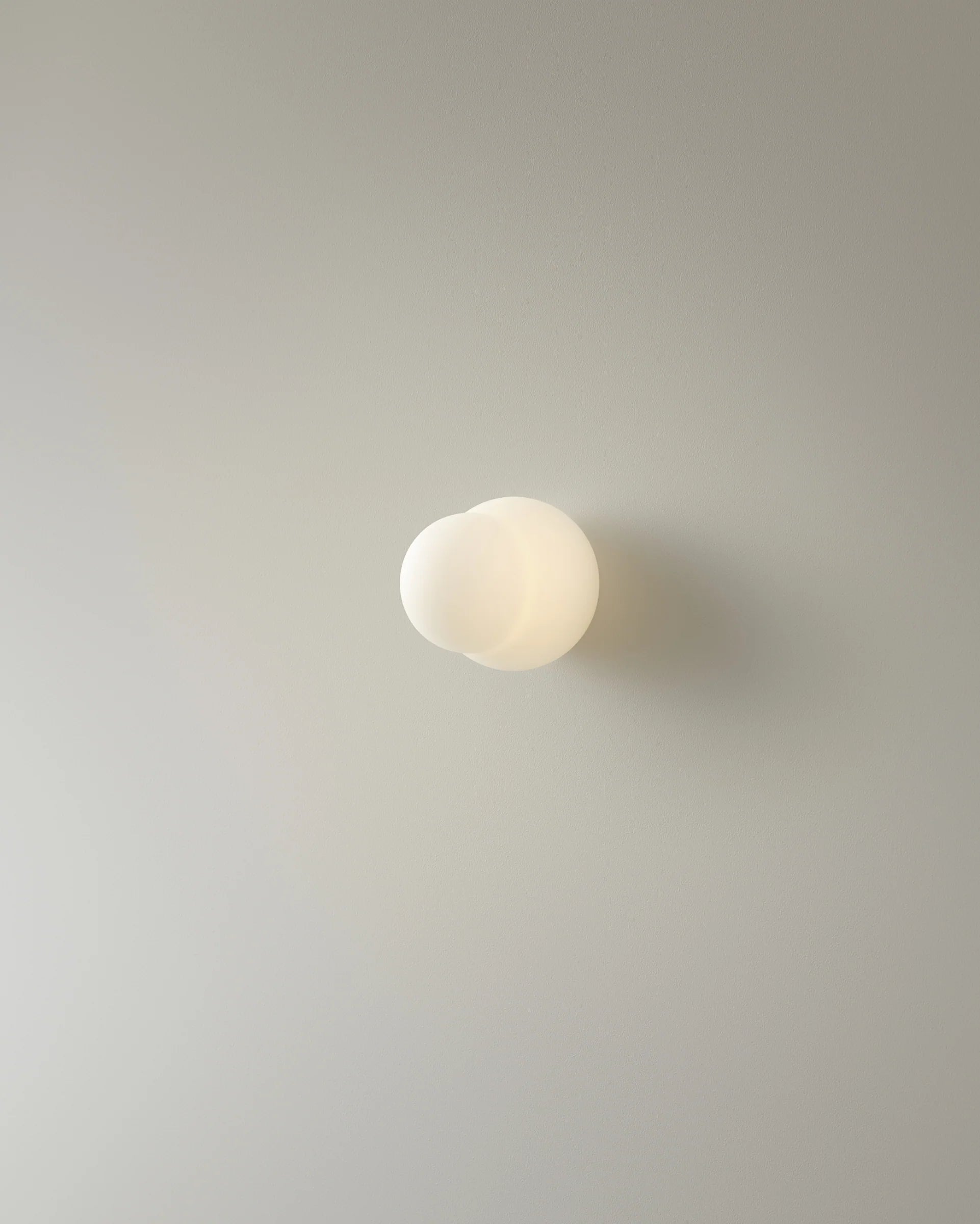 Fall 11 Wall Lamp - Opal